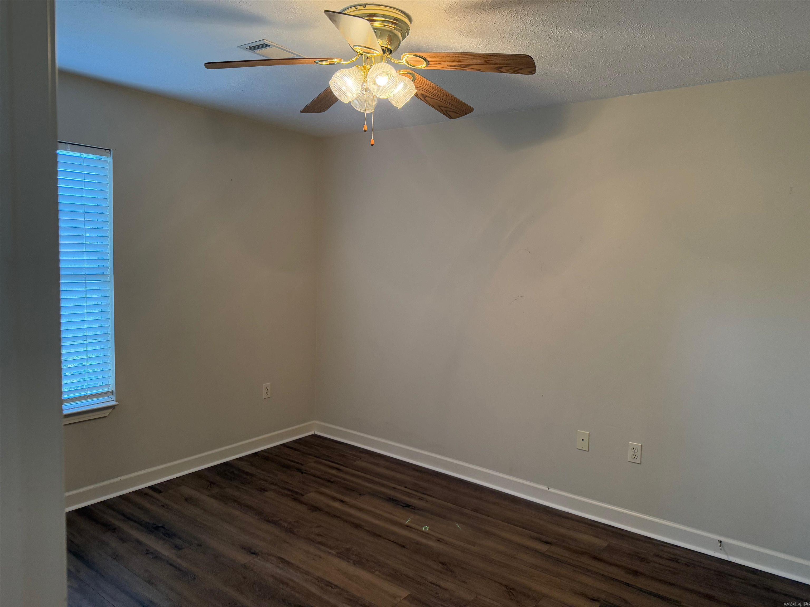 11 Village Creek Drive Cabot, AR 72023