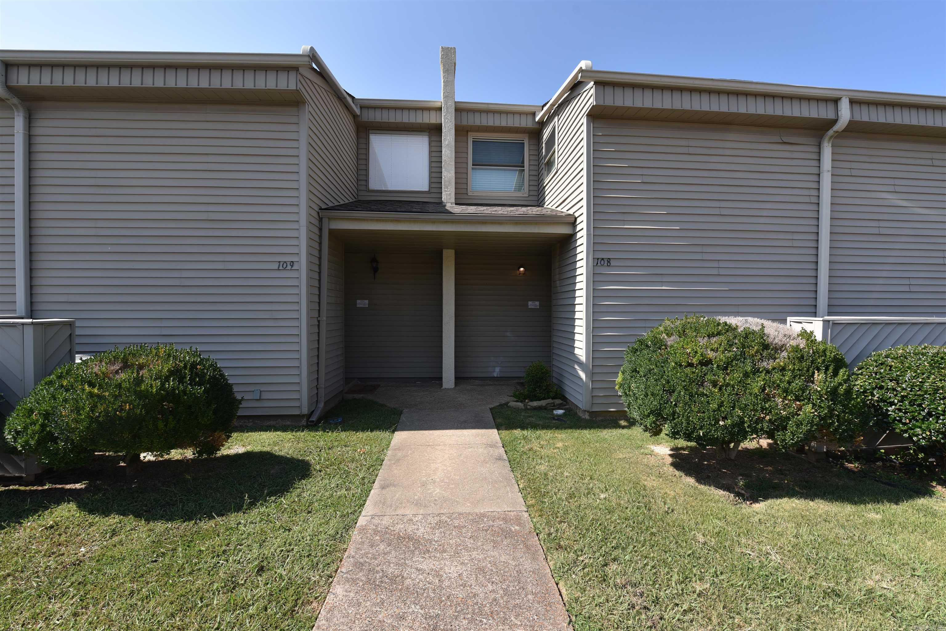 135 Hillview Drive