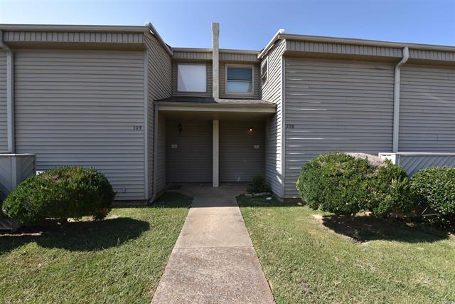 135  Hillview  Fairfield Bay, AR