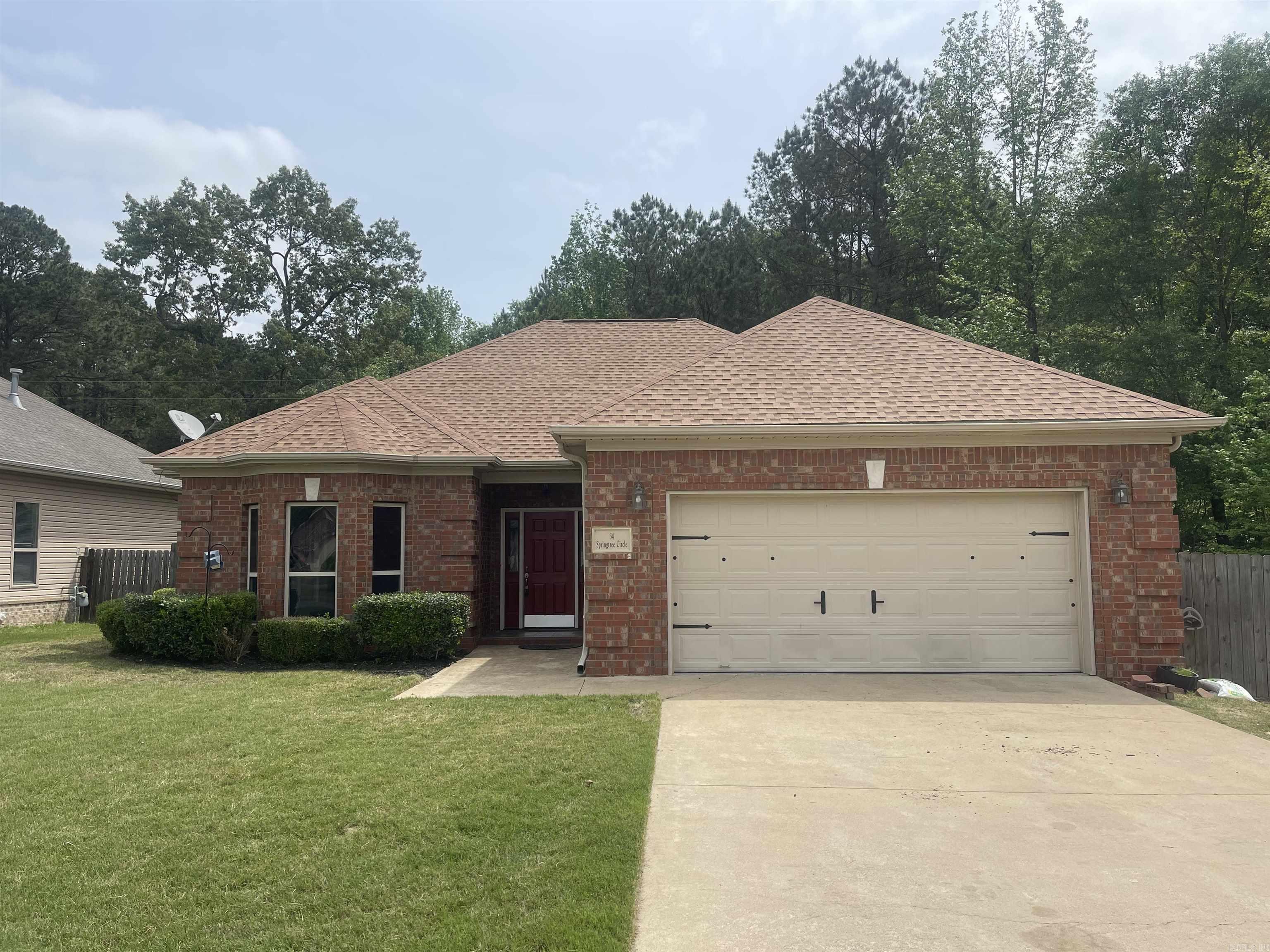 34 Springtree Cir