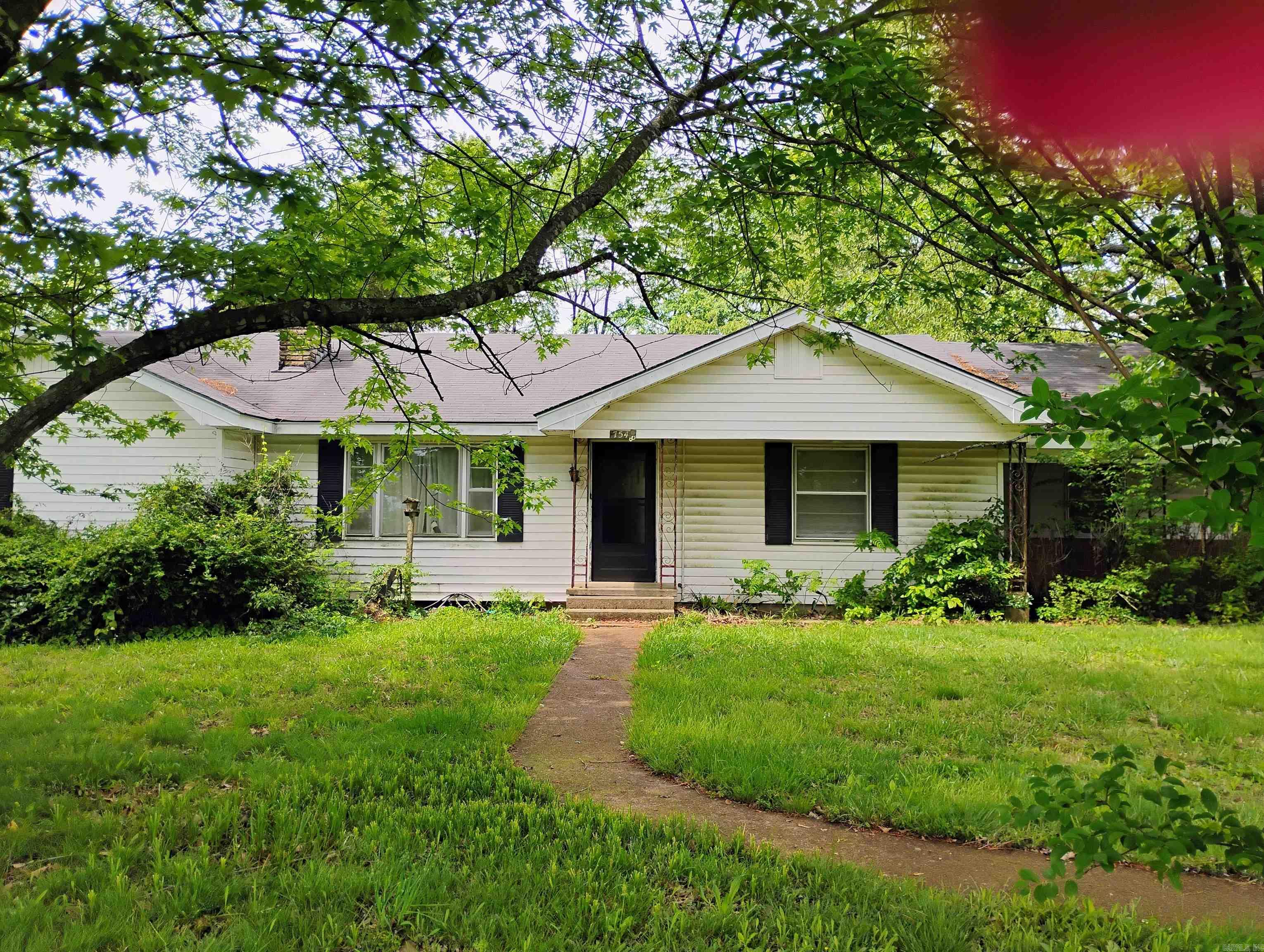 7548  Batesville Blvd  Pleasant Plains, AR