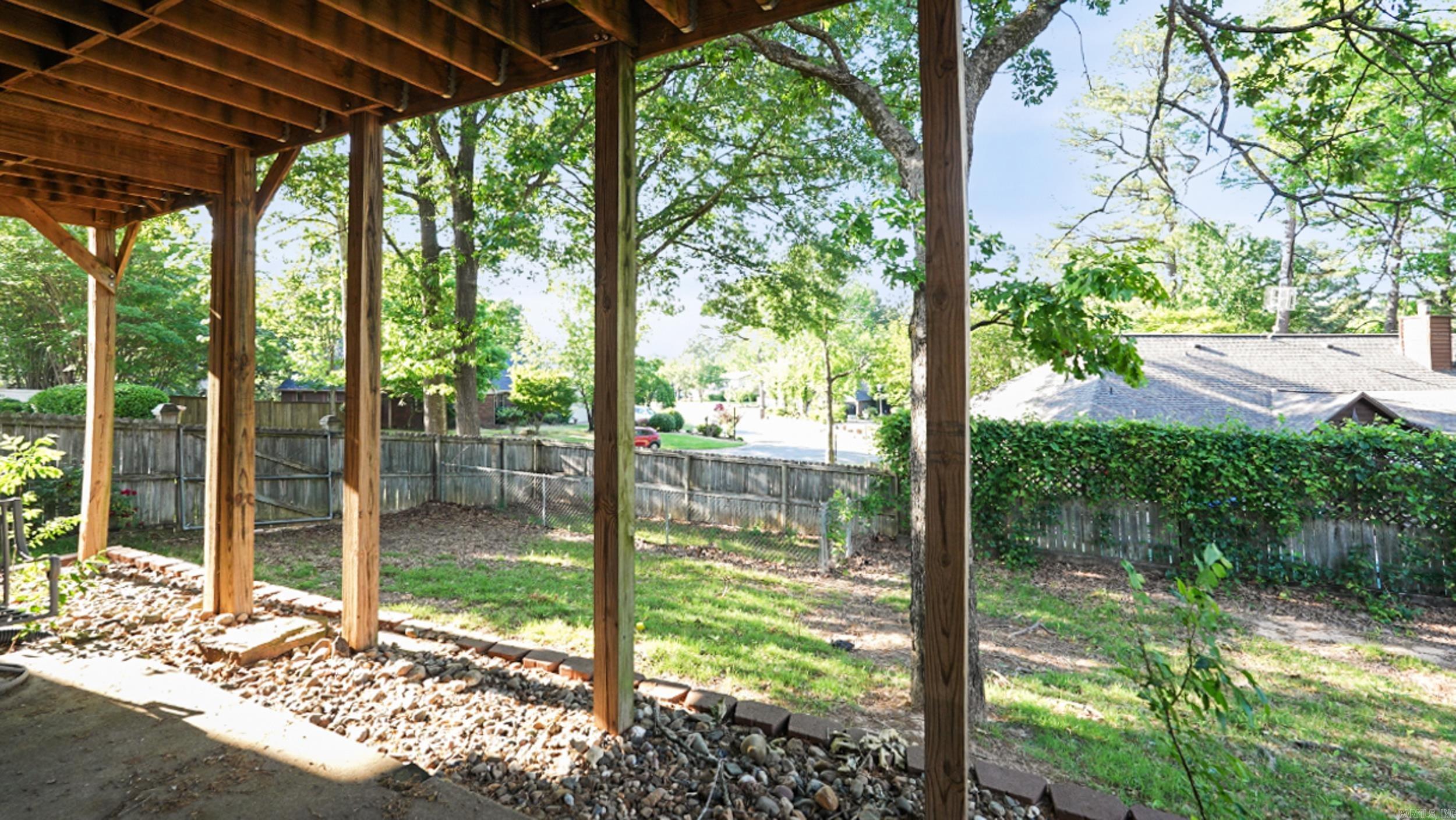 31  Norfork Drive  Maumelle, AR