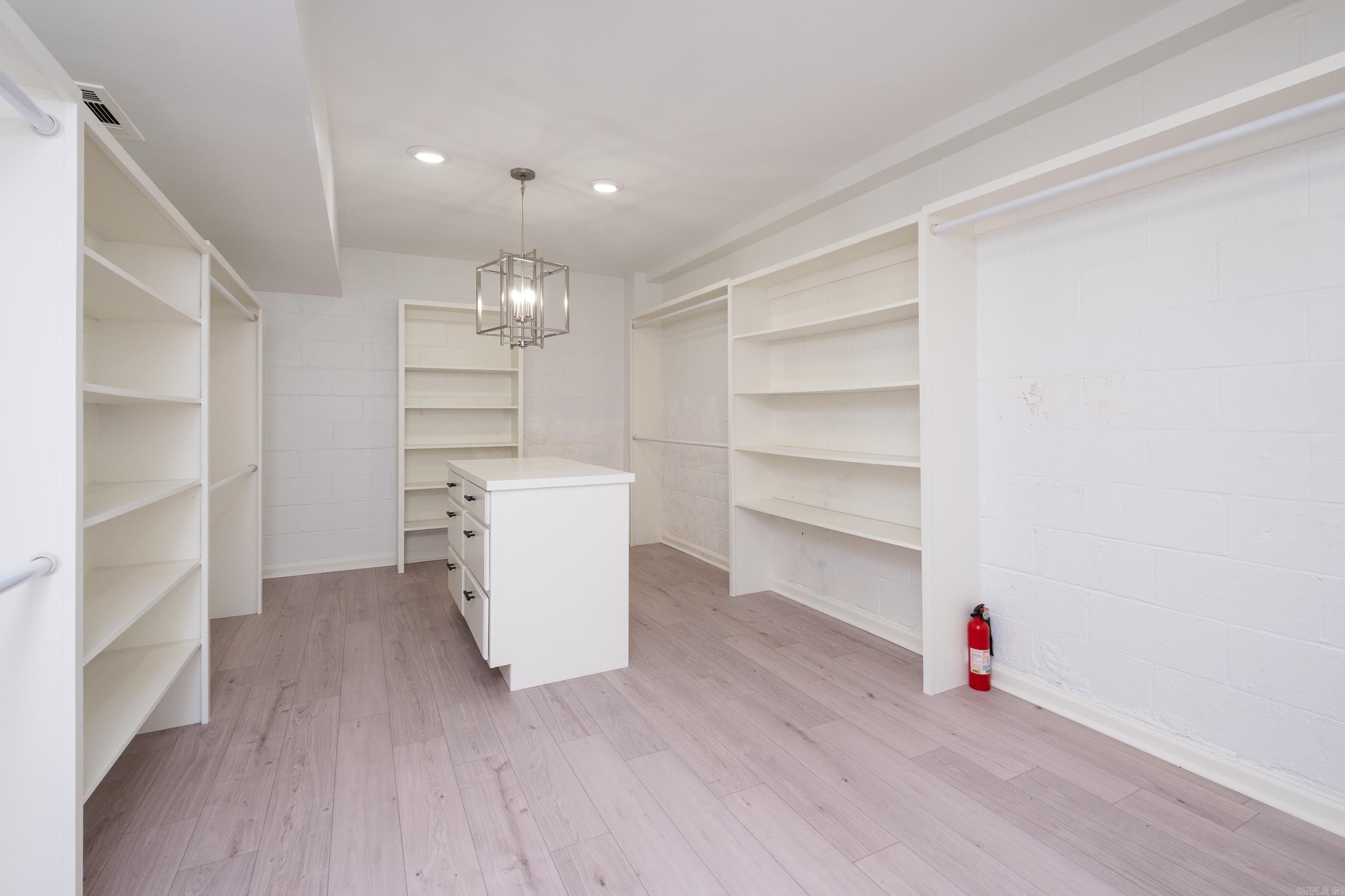 1211  Biscayne  Little Rock, AR