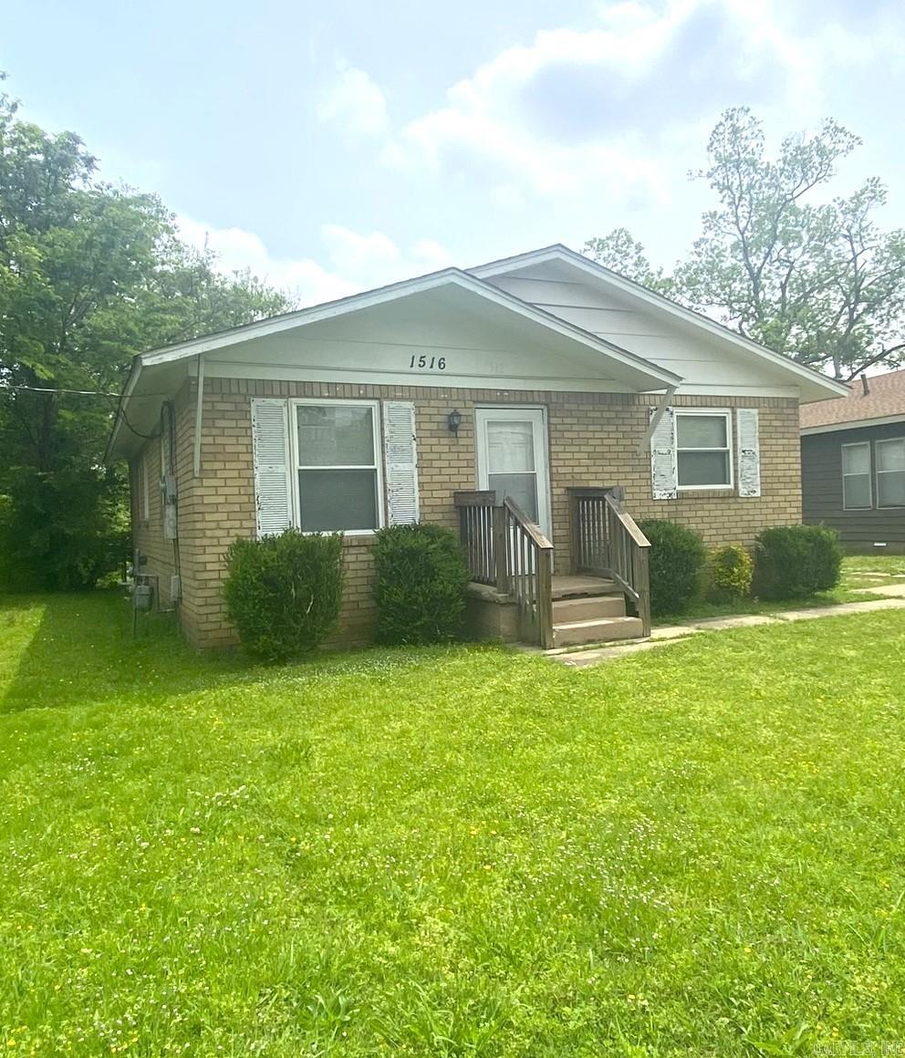 1516  Van  North Little Rock, AR
