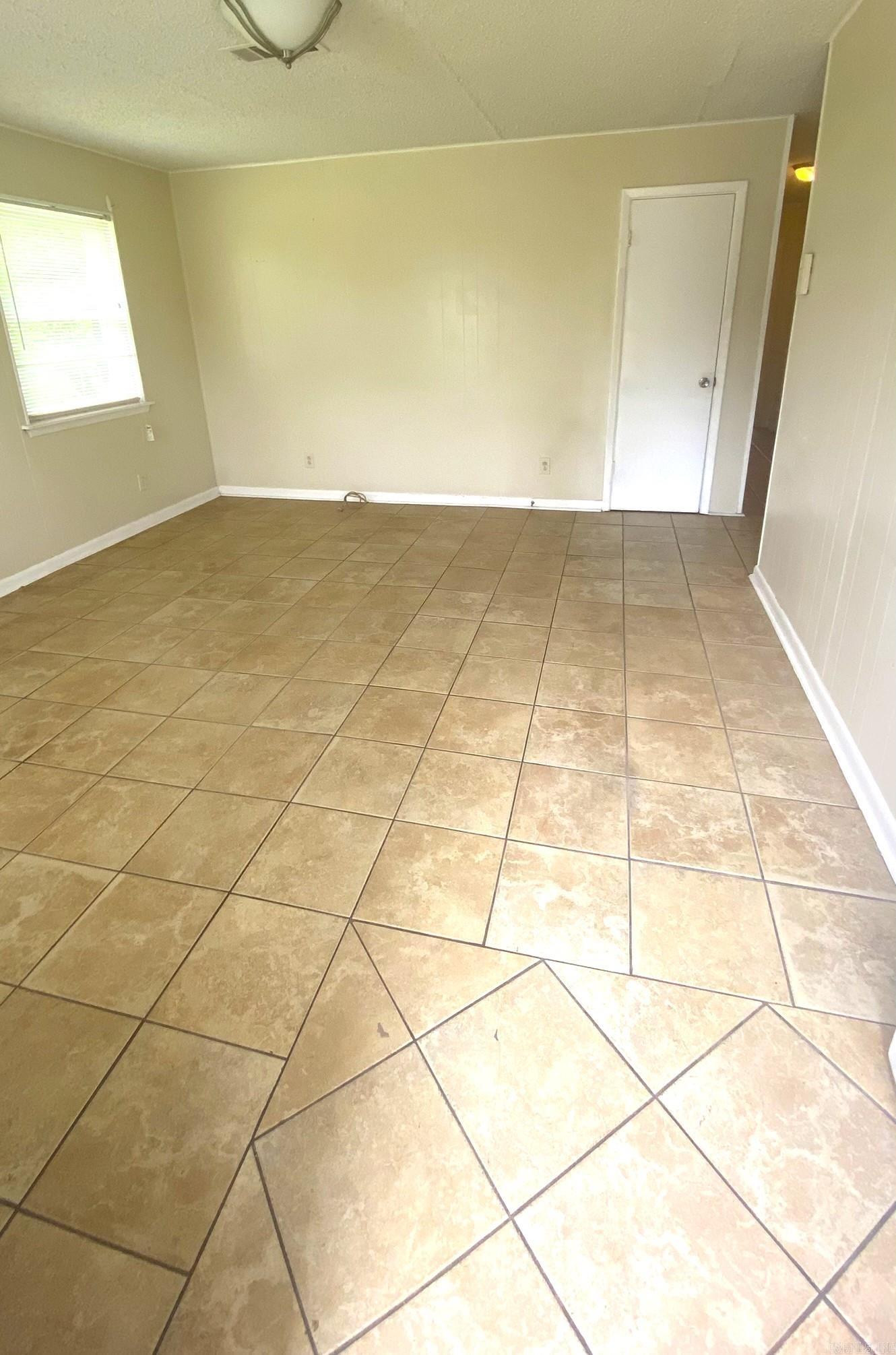 1516  Van  North Little Rock, AR