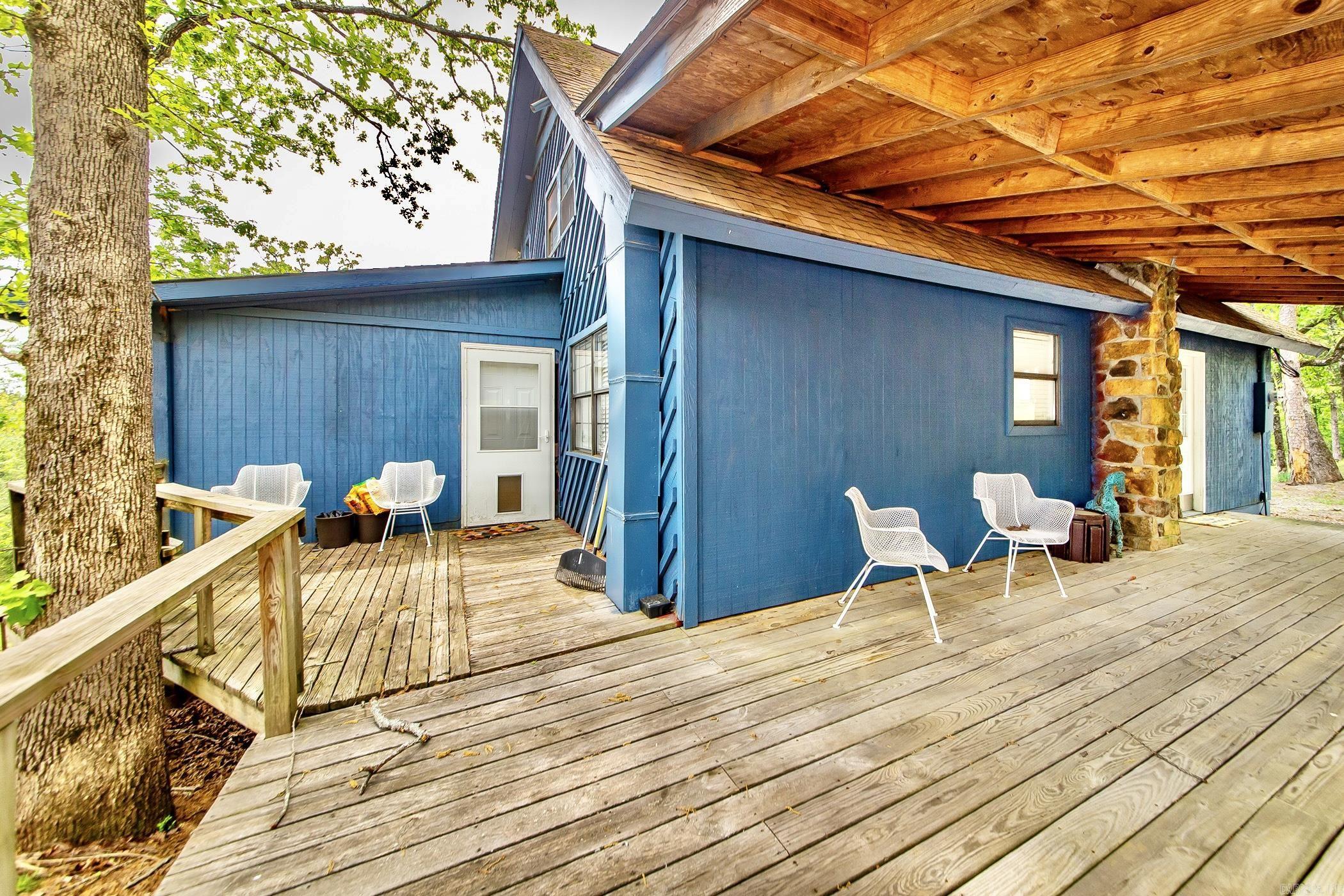 199 Pine Hill Estates Rd.  Higden, AR