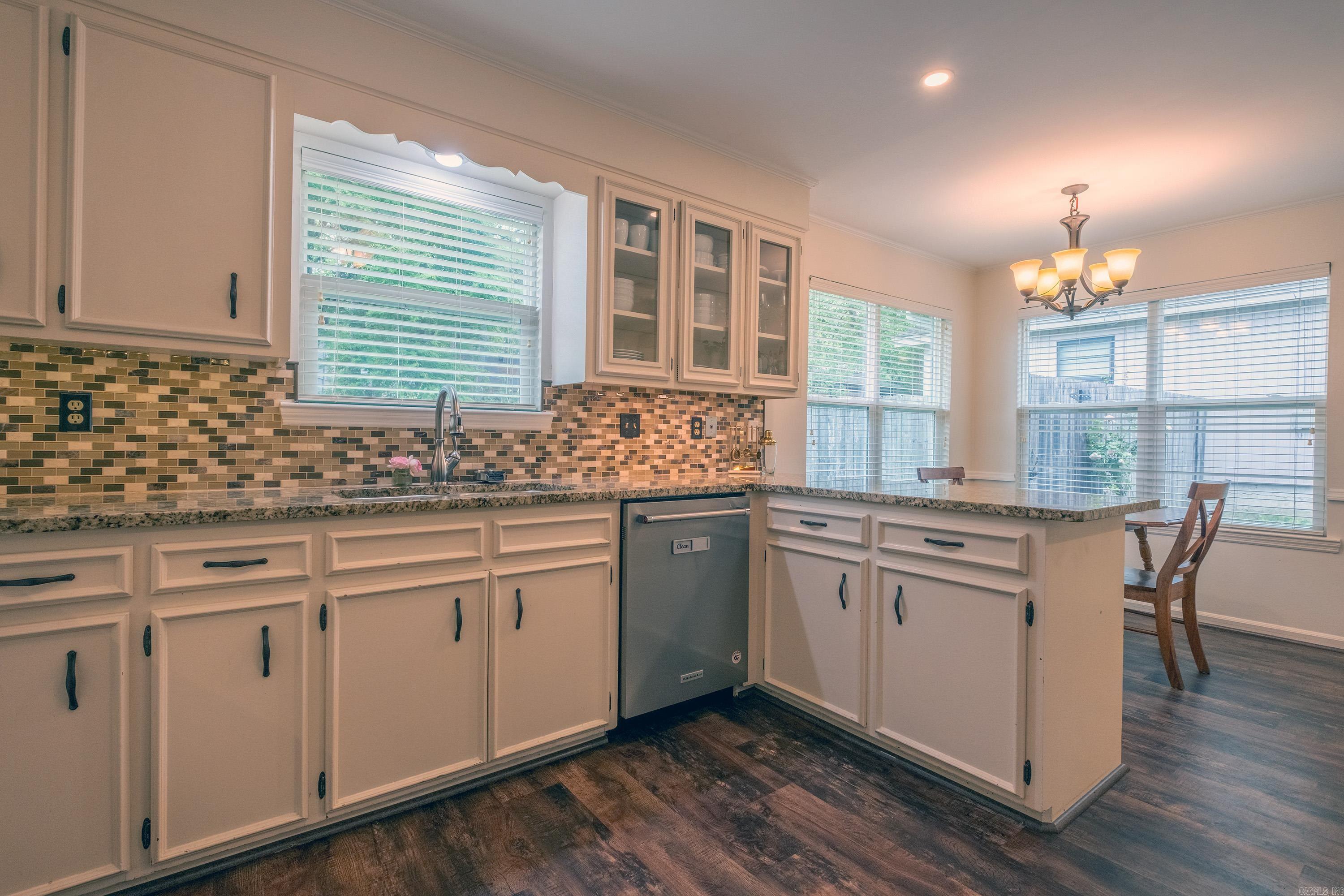 1901  Jennifer  Little Rock, AR