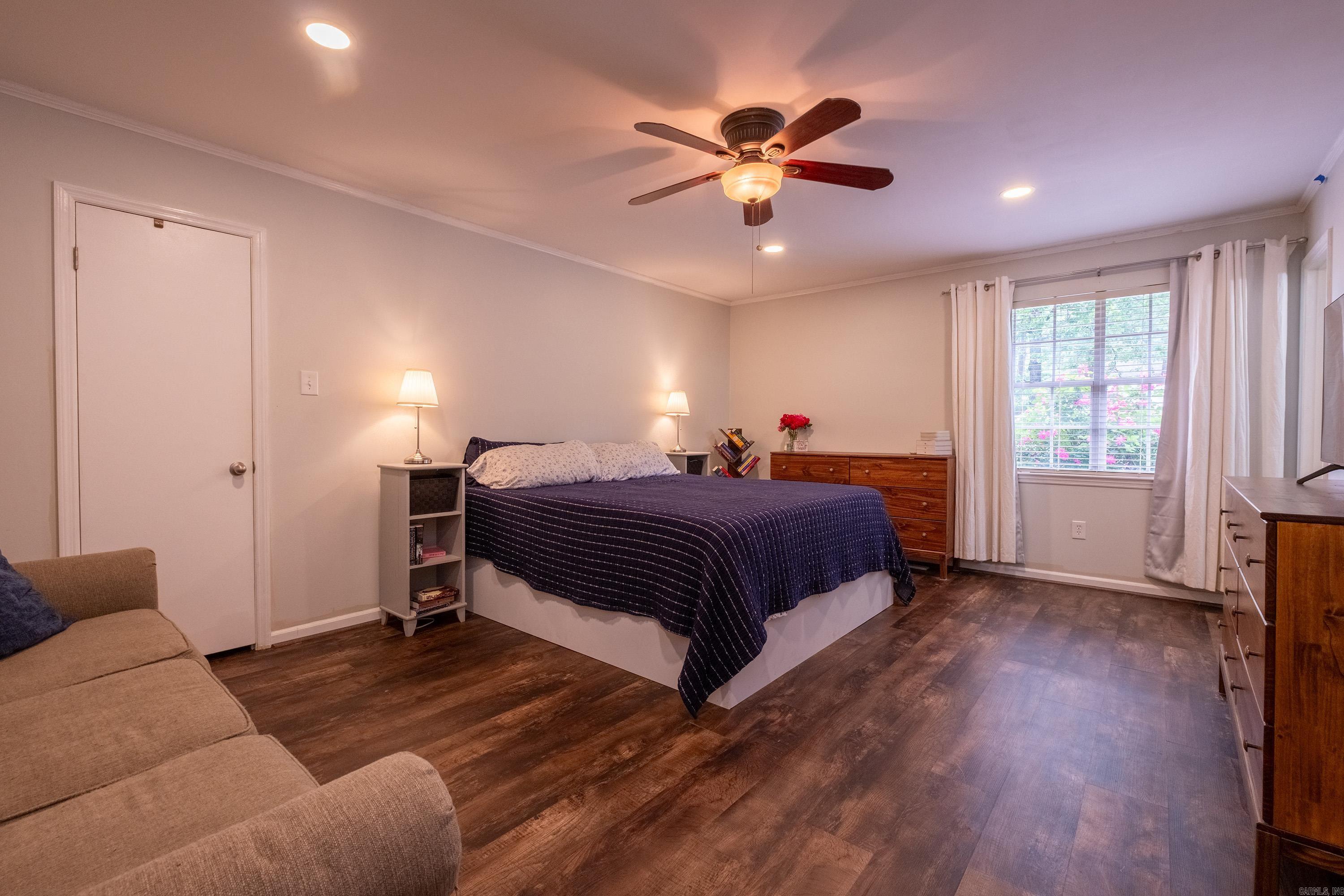 1901  Jennifer  Little Rock, AR