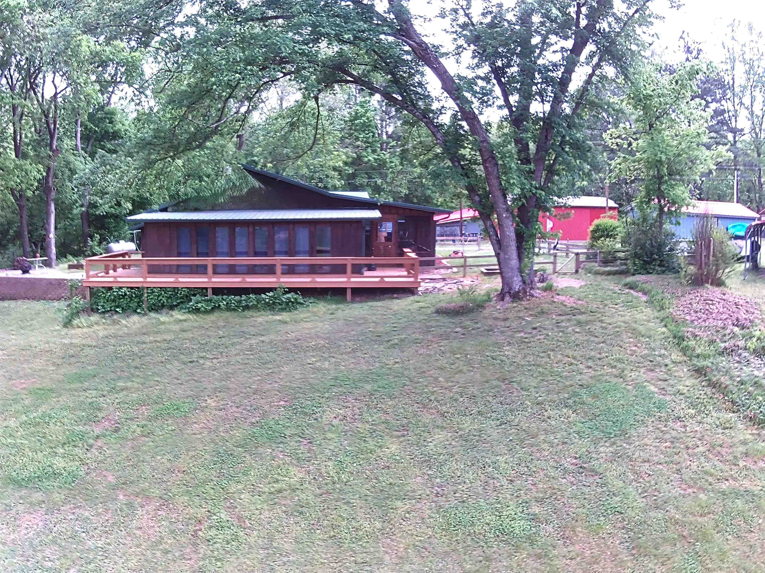 858 N Riverview 892 N Riverview Lane Mountain View, AR