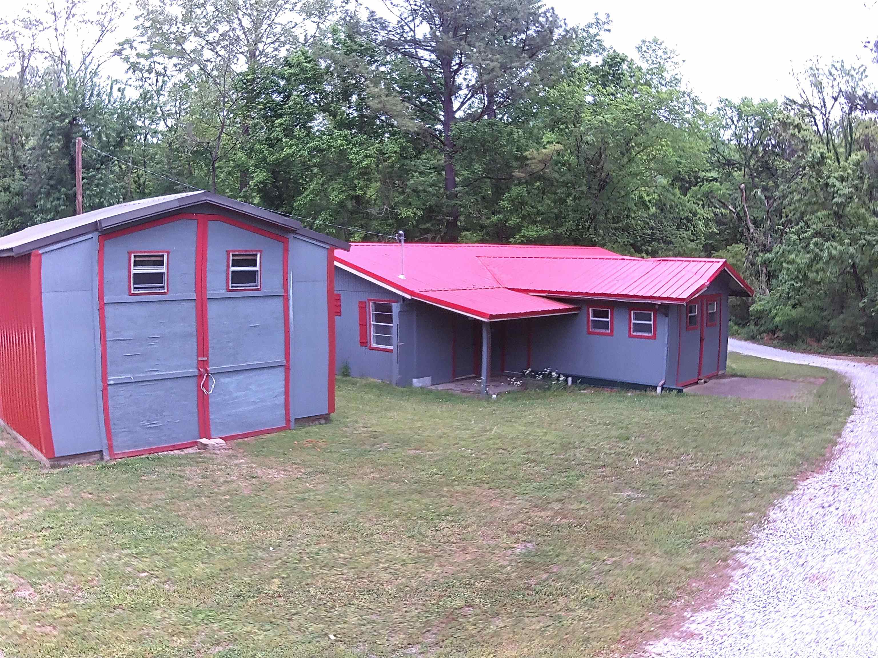 858 N Riverview 892 N Riverview Lane Mountain View, AR