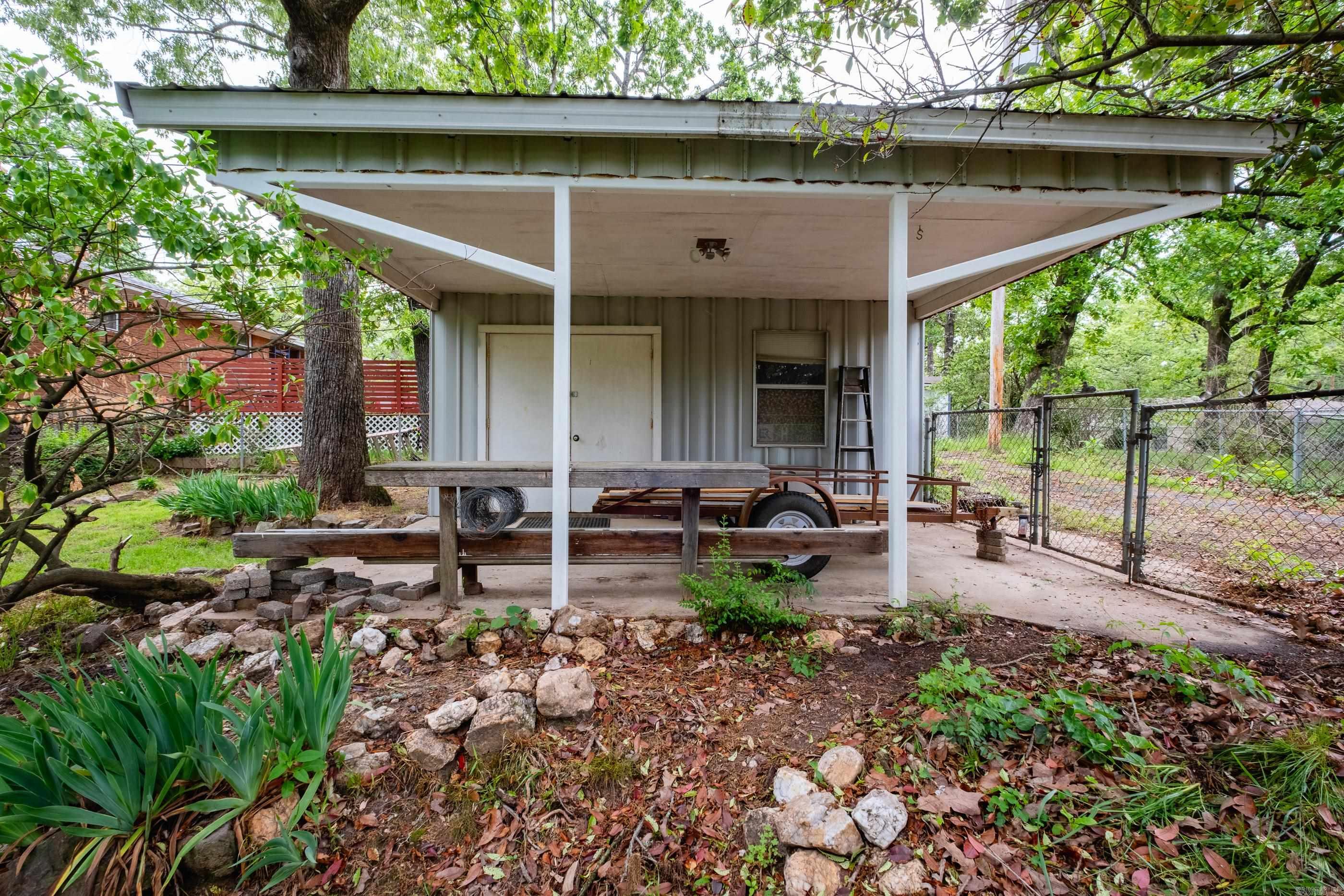 715 N Coolidge  Little Rock, AR