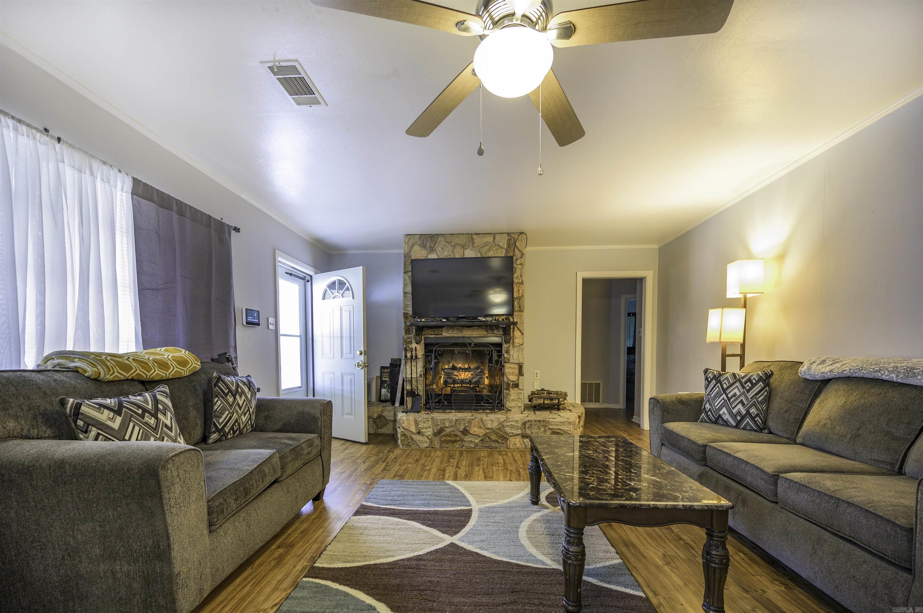 3706 E Lake  Pine Bluff, AR