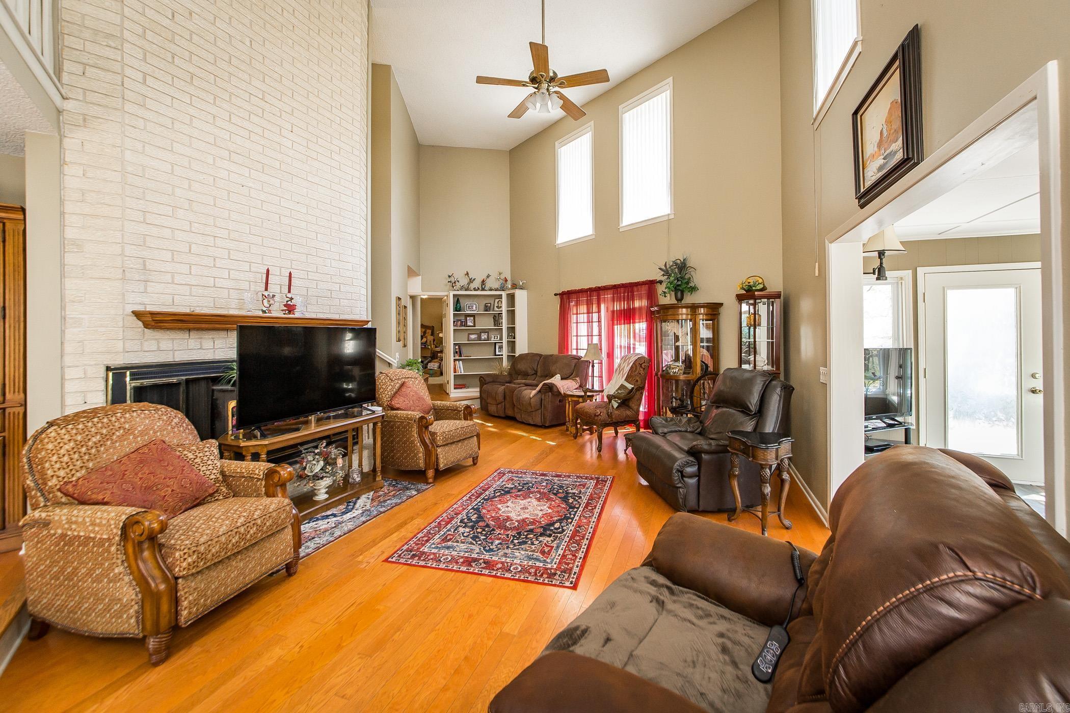 21  La Granja  Hot Springs Village, AR