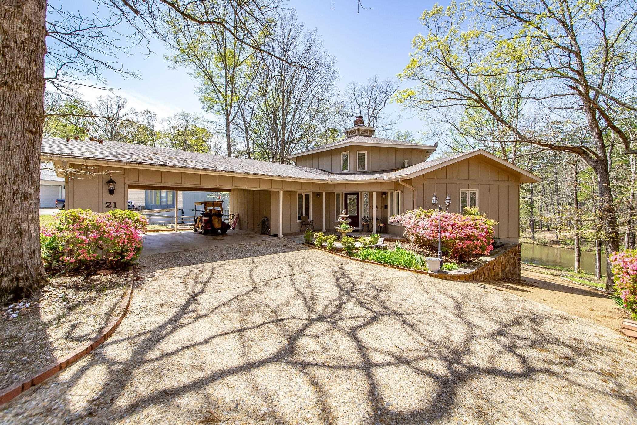 21  La Granja  Hot Springs Village, AR