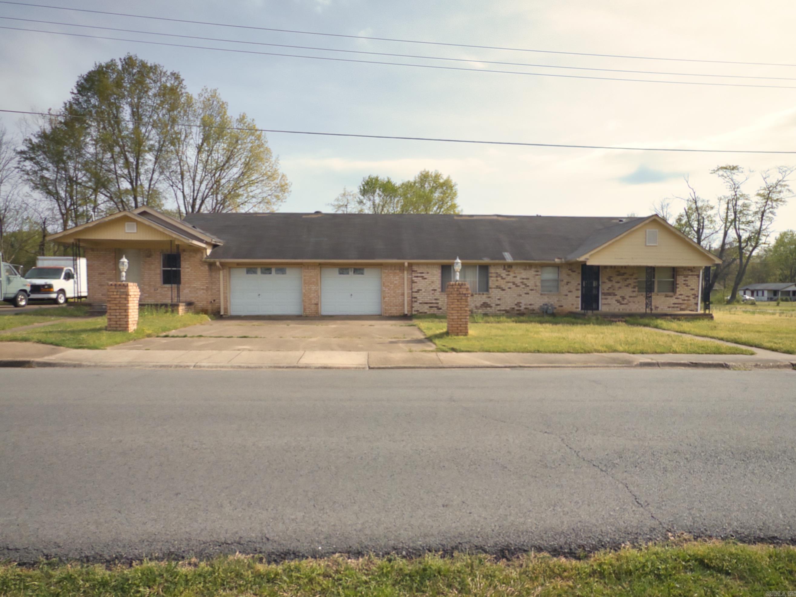 910  Ray rd.  Jacksonville, AR