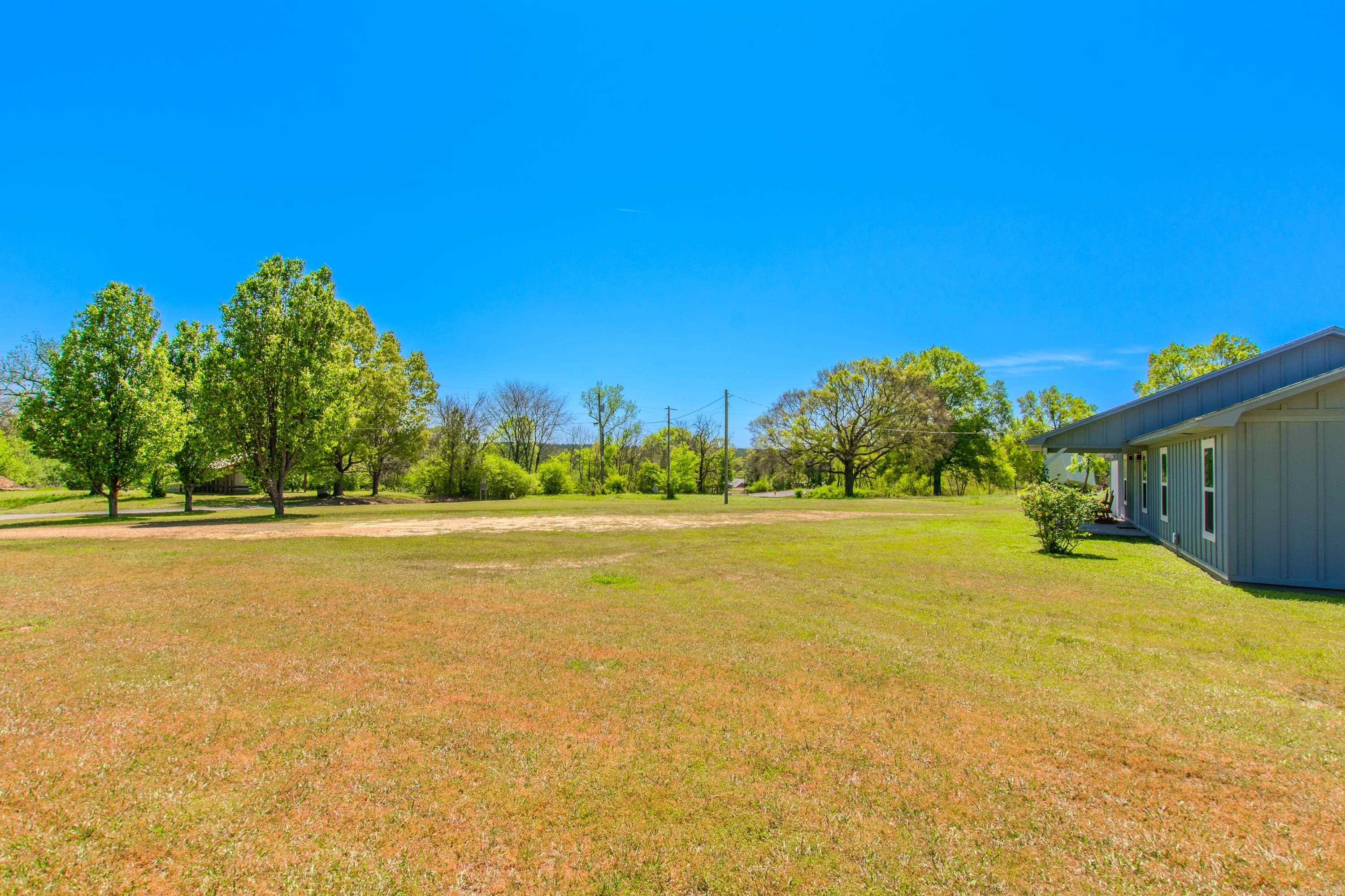 17  Highway 369 S  Newhope, AR