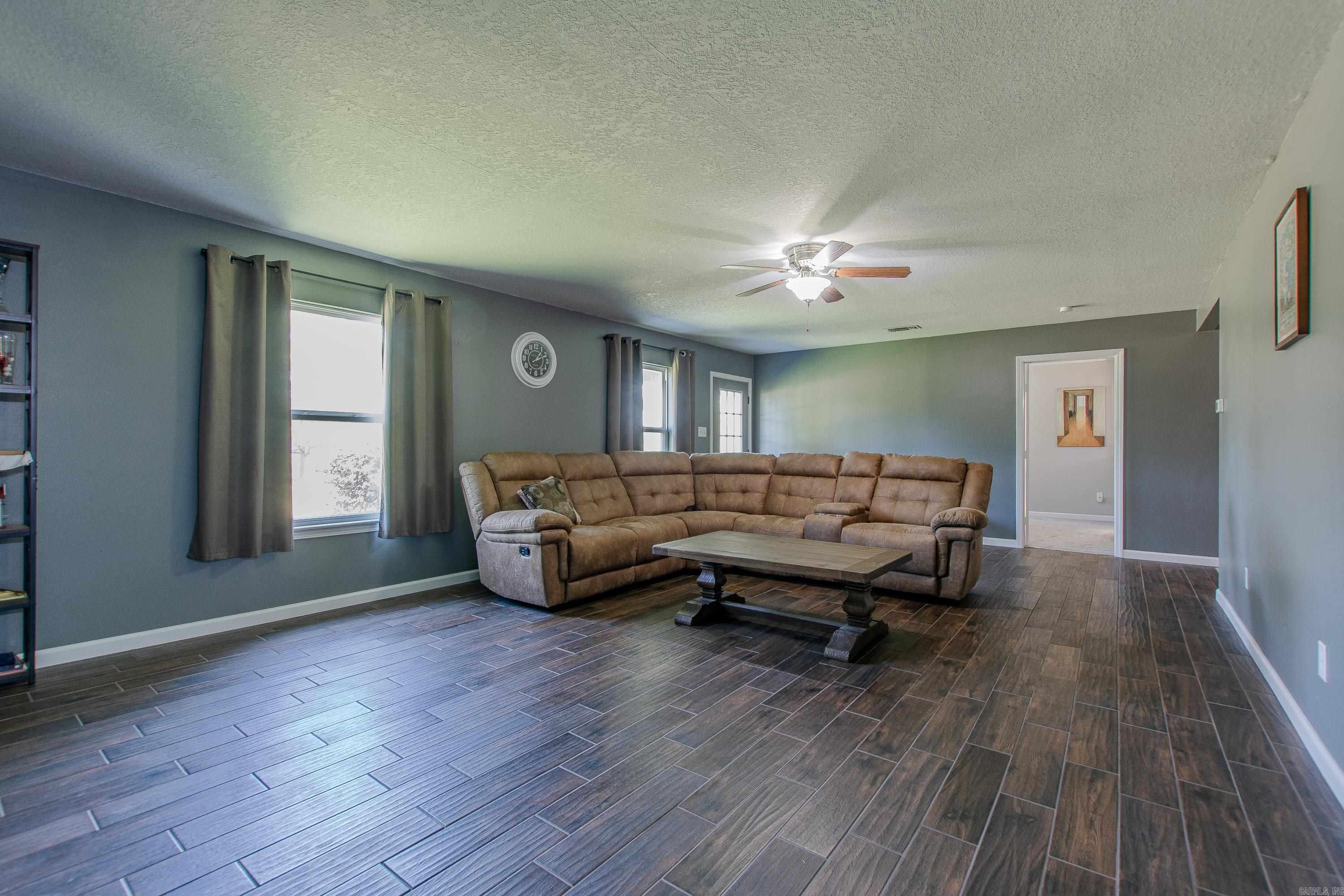 17  Highway 369 S  Newhope, AR