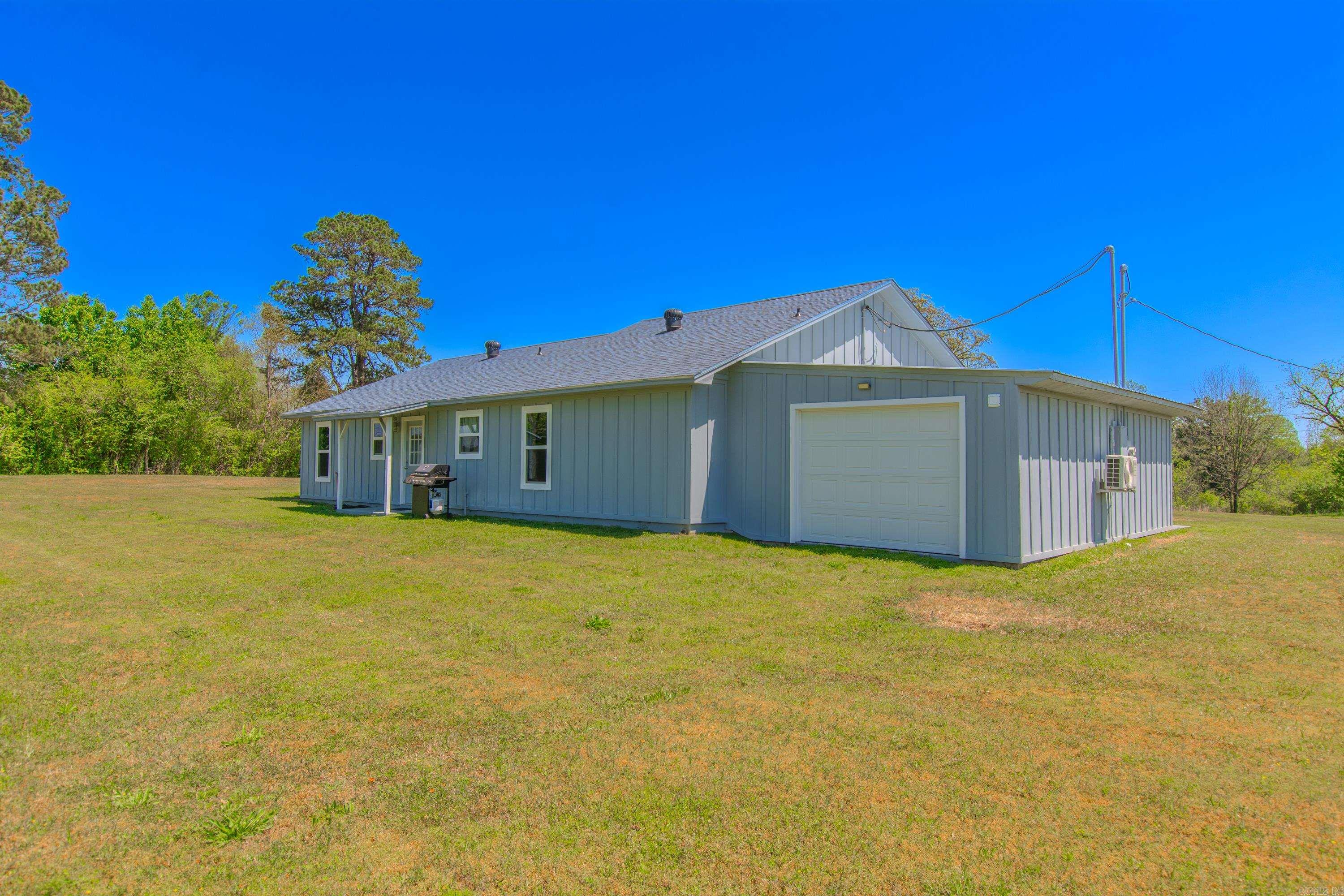 17  Highway 369 S  Newhope, AR