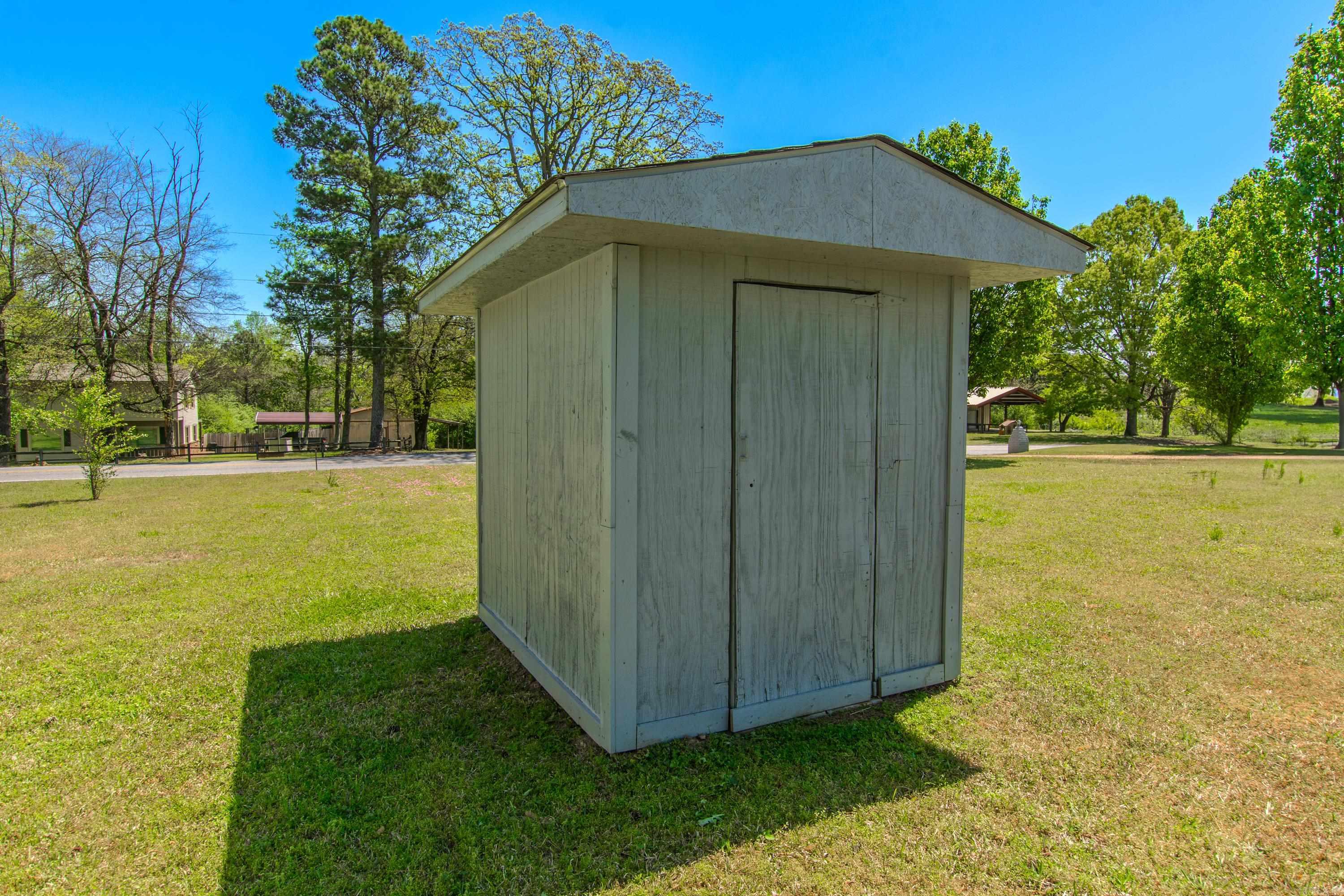 17  Highway 369 S  Newhope, AR