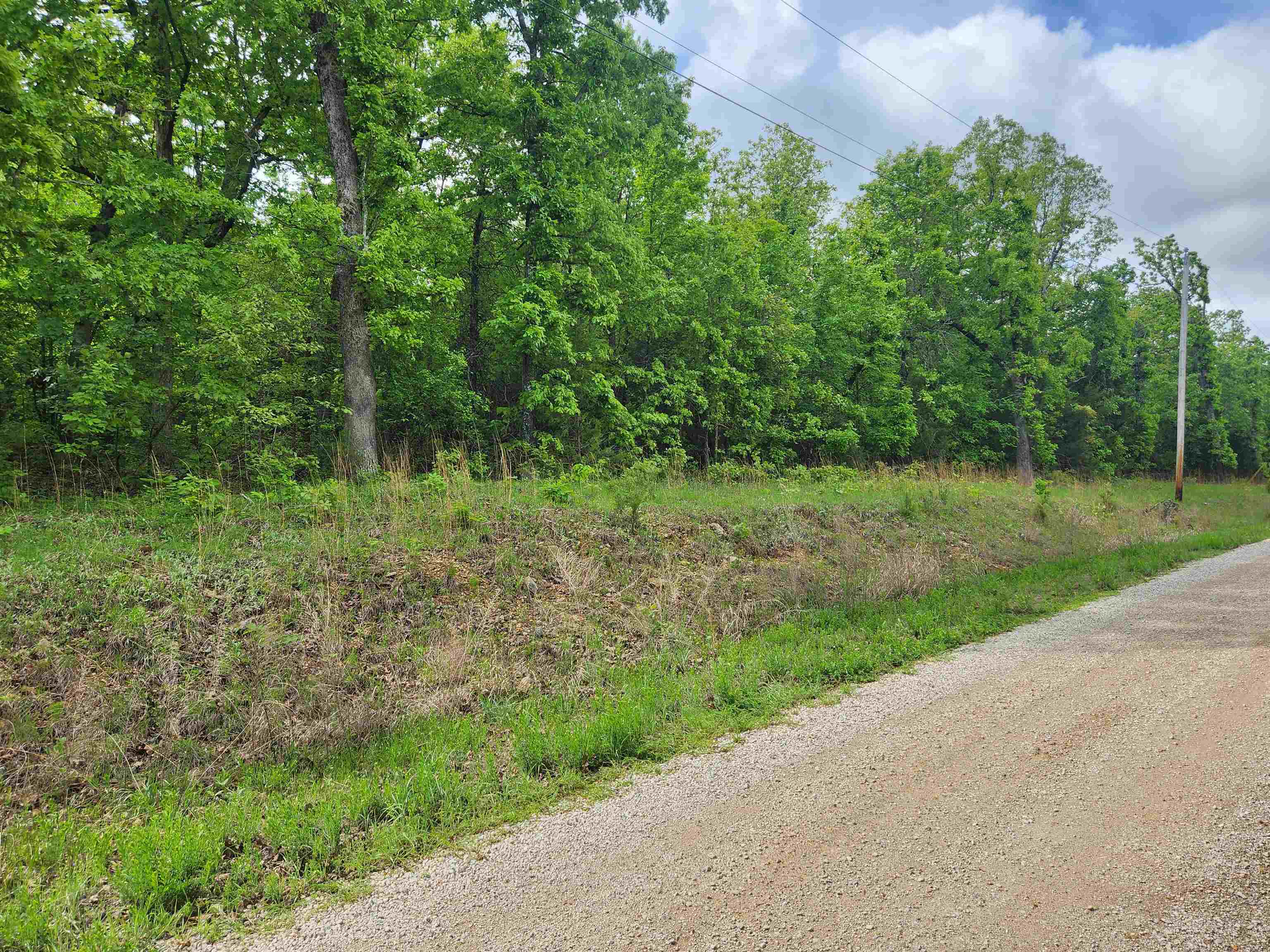   Waubansia  Cherokee Village, AR