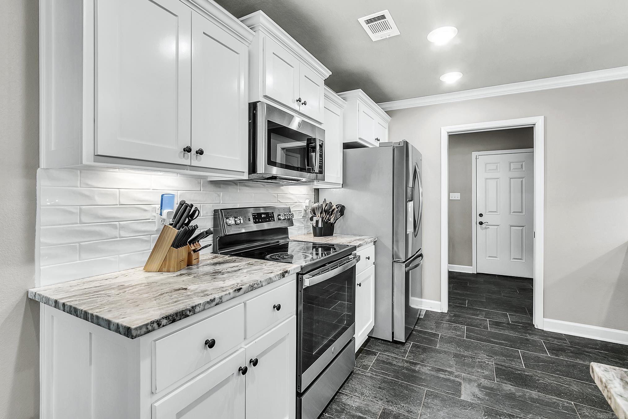 19 Aberdeen Drive Cabot, AR 72023