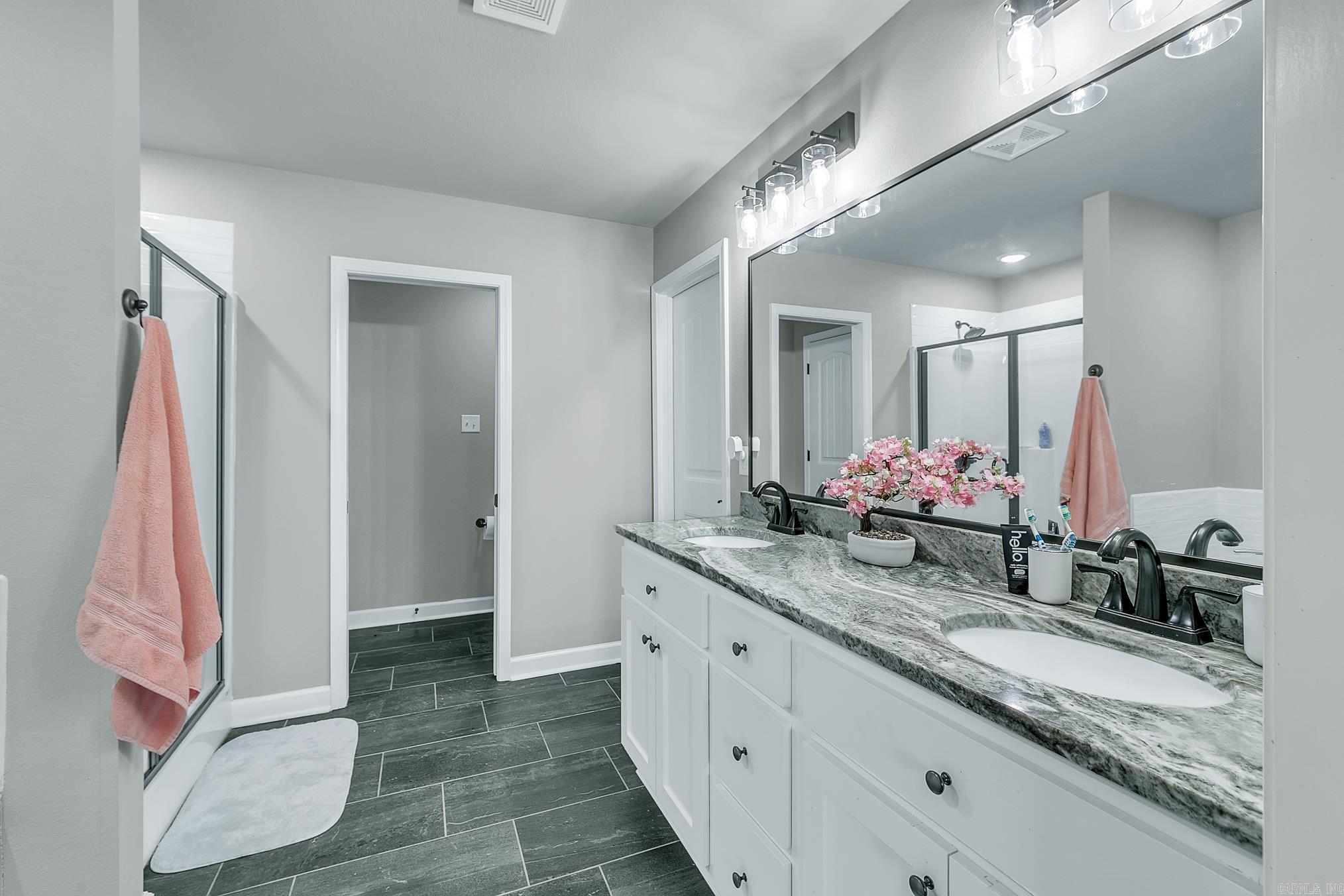 19 Aberdeen Drive Cabot, AR 72023