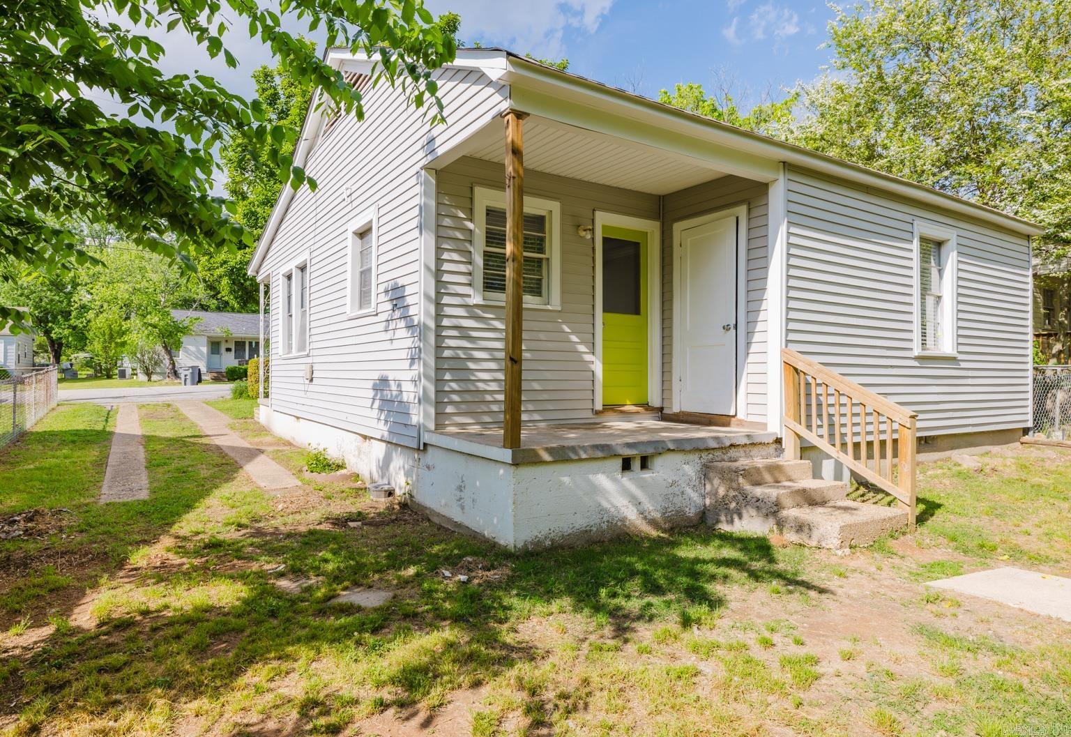 1210  Thelma St  Benton, AR