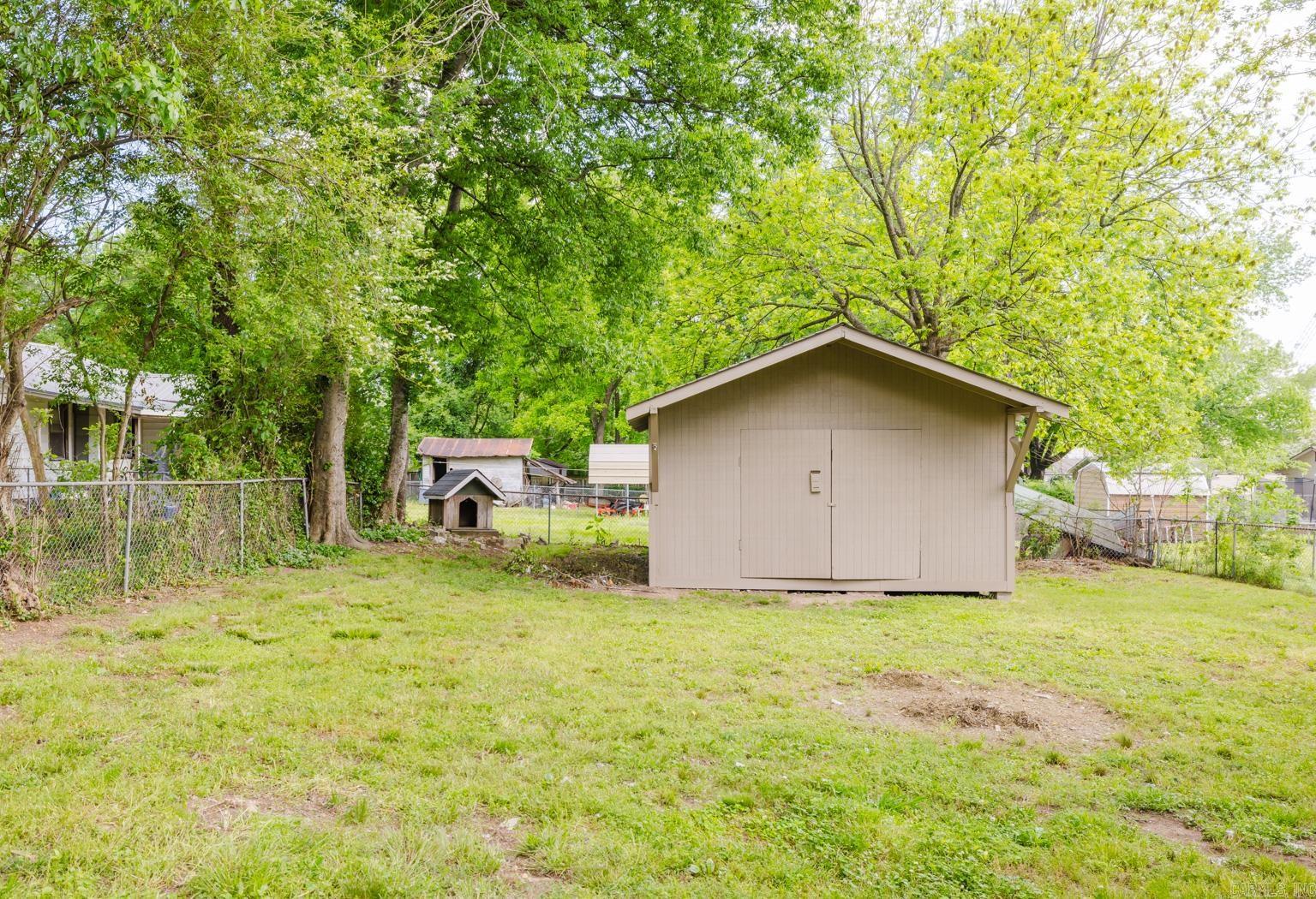 1210  Thelma St  Benton, AR