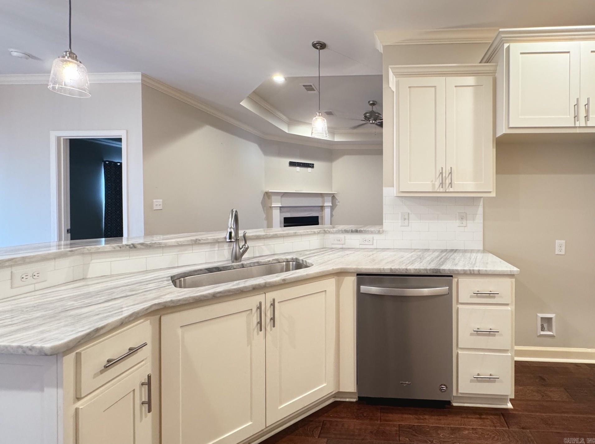 15315  Governors Lake  Little Rock, AR