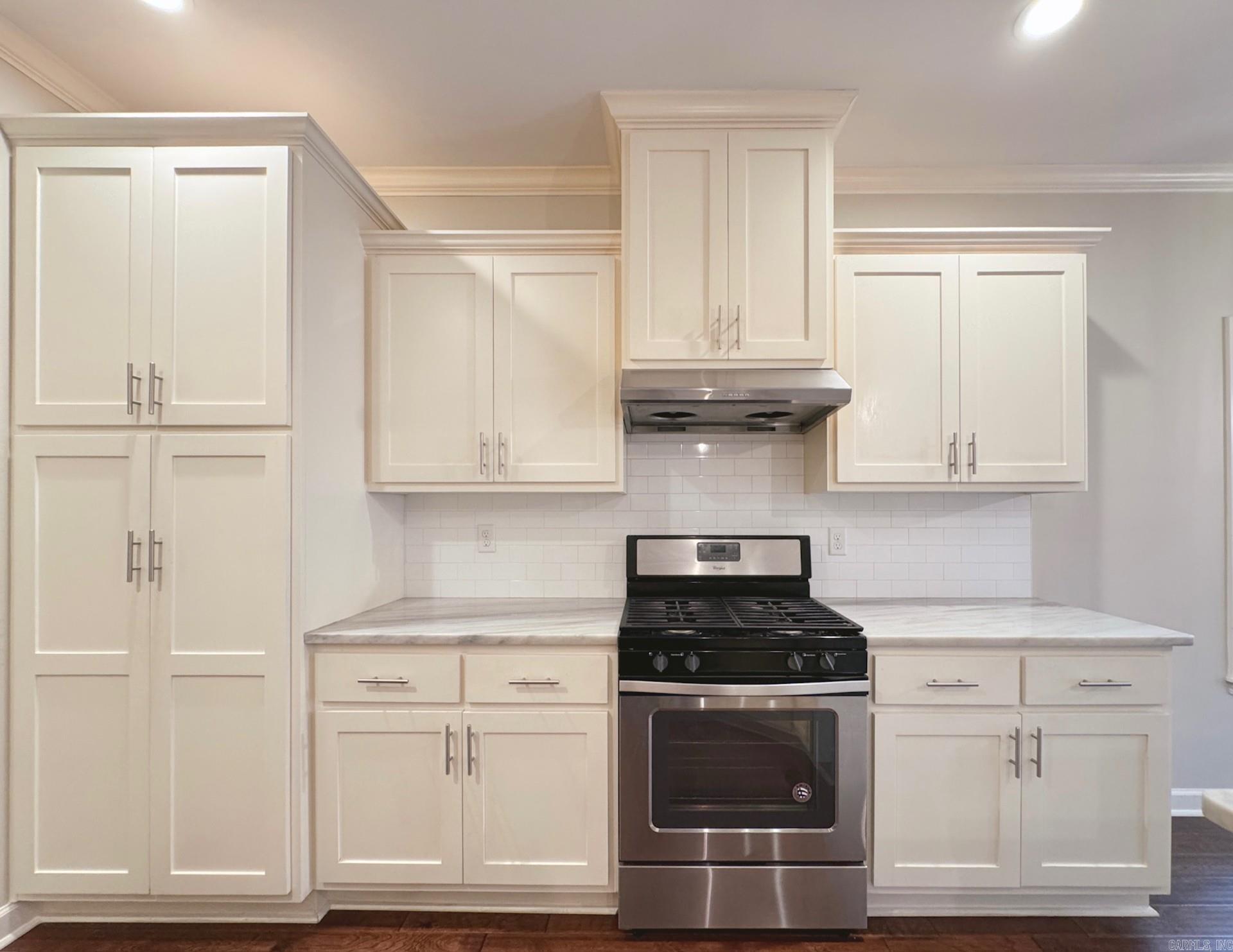 15315  Governors Lake  Little Rock, AR