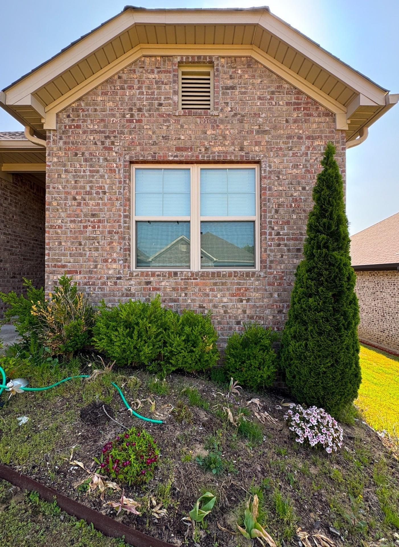15315  Governors Lake  Little Rock, AR
