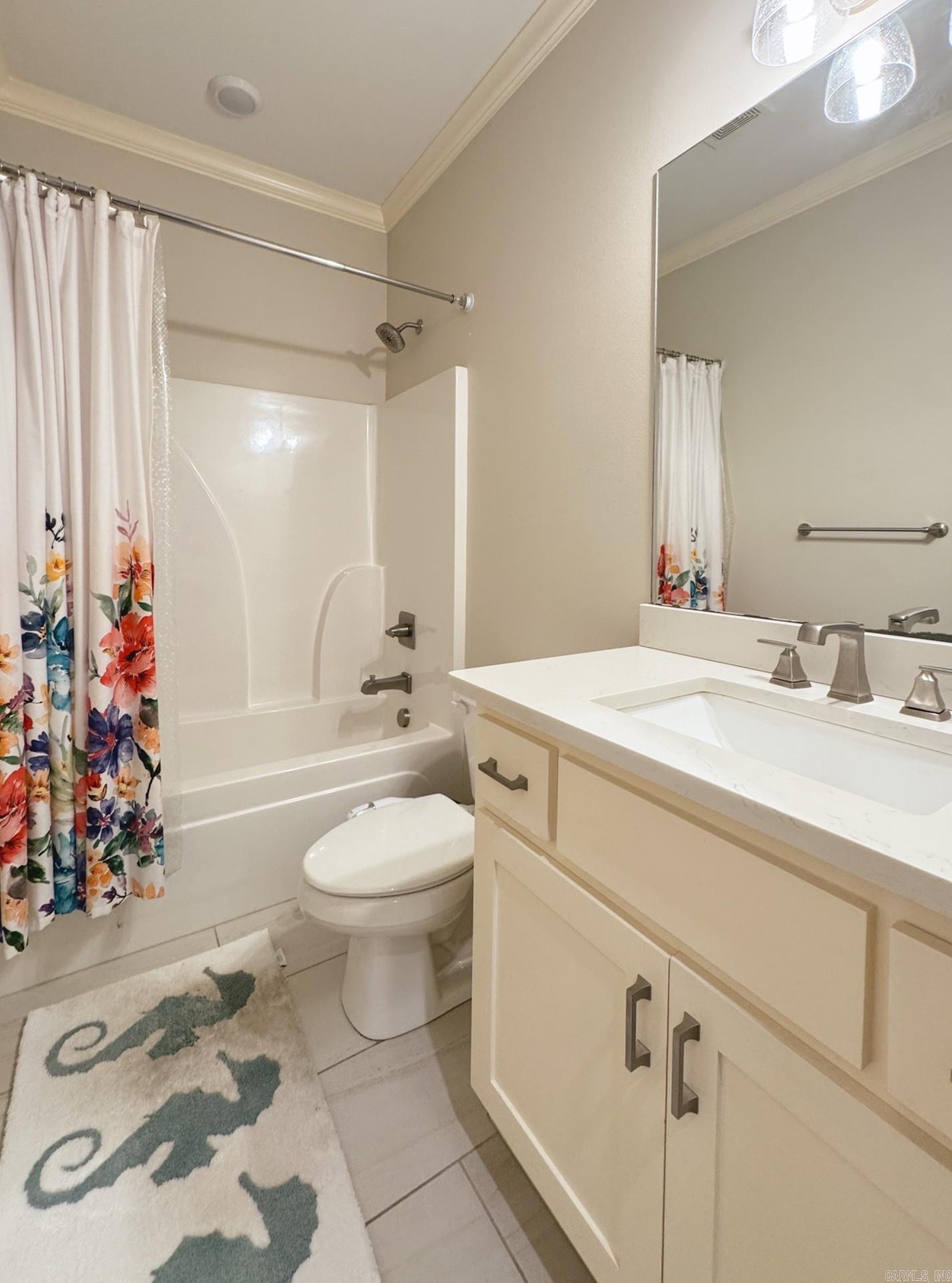 15315  Governors Lake  Little Rock, AR