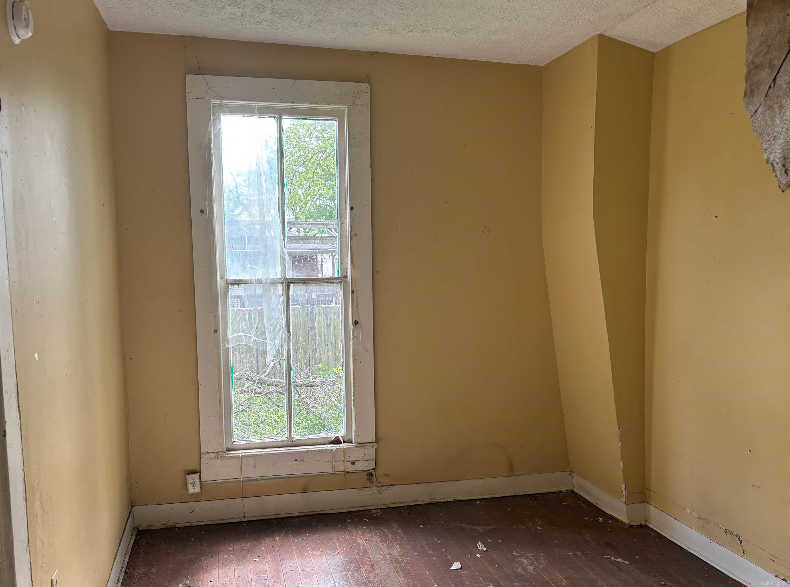 307  E Center  Searcy, AR