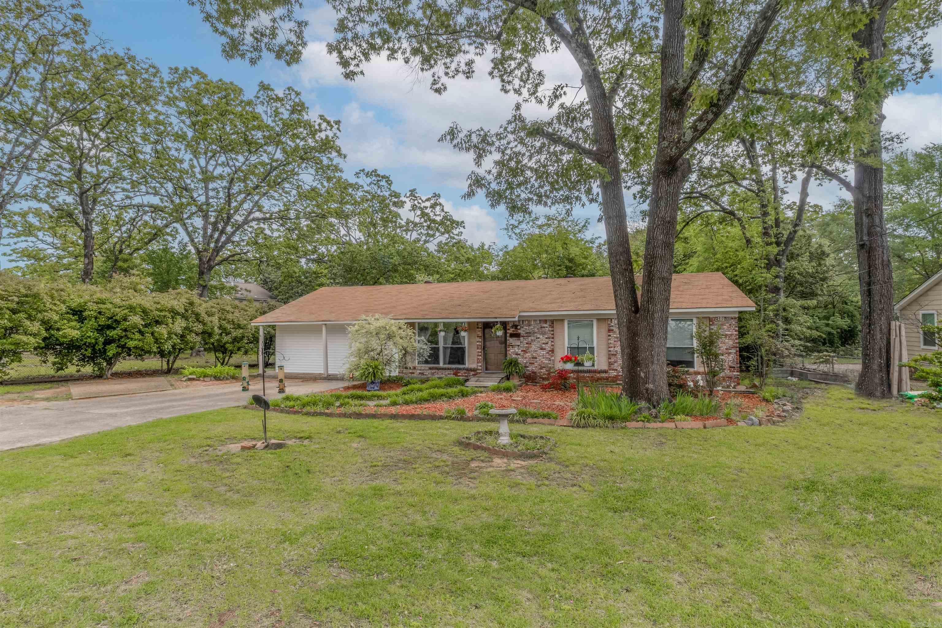 104  Sherwood Ave  Sherwood, AR