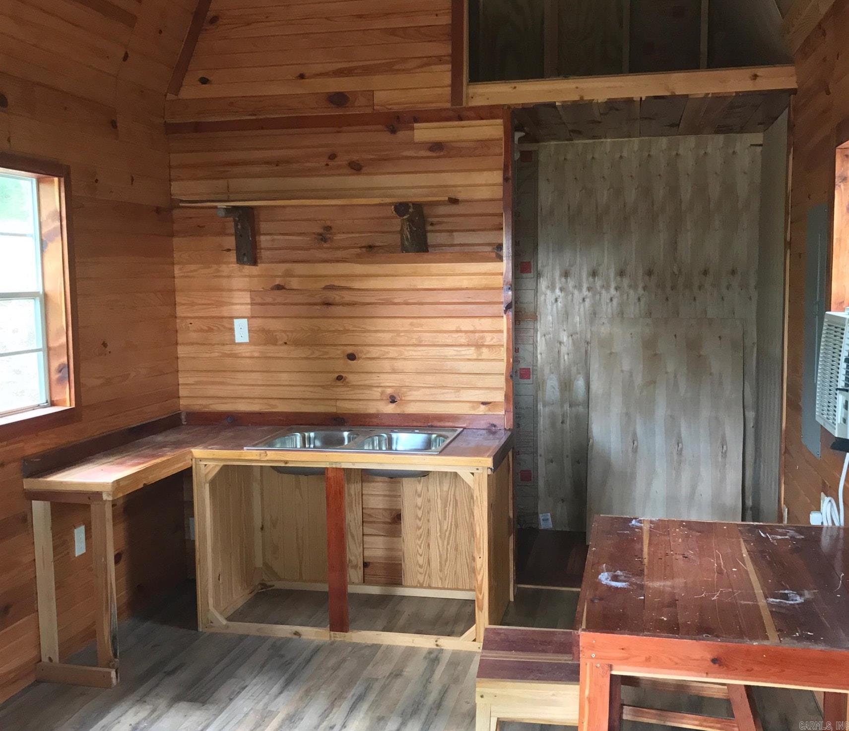 15384  Hwy 9 S.  Mountain View, AR