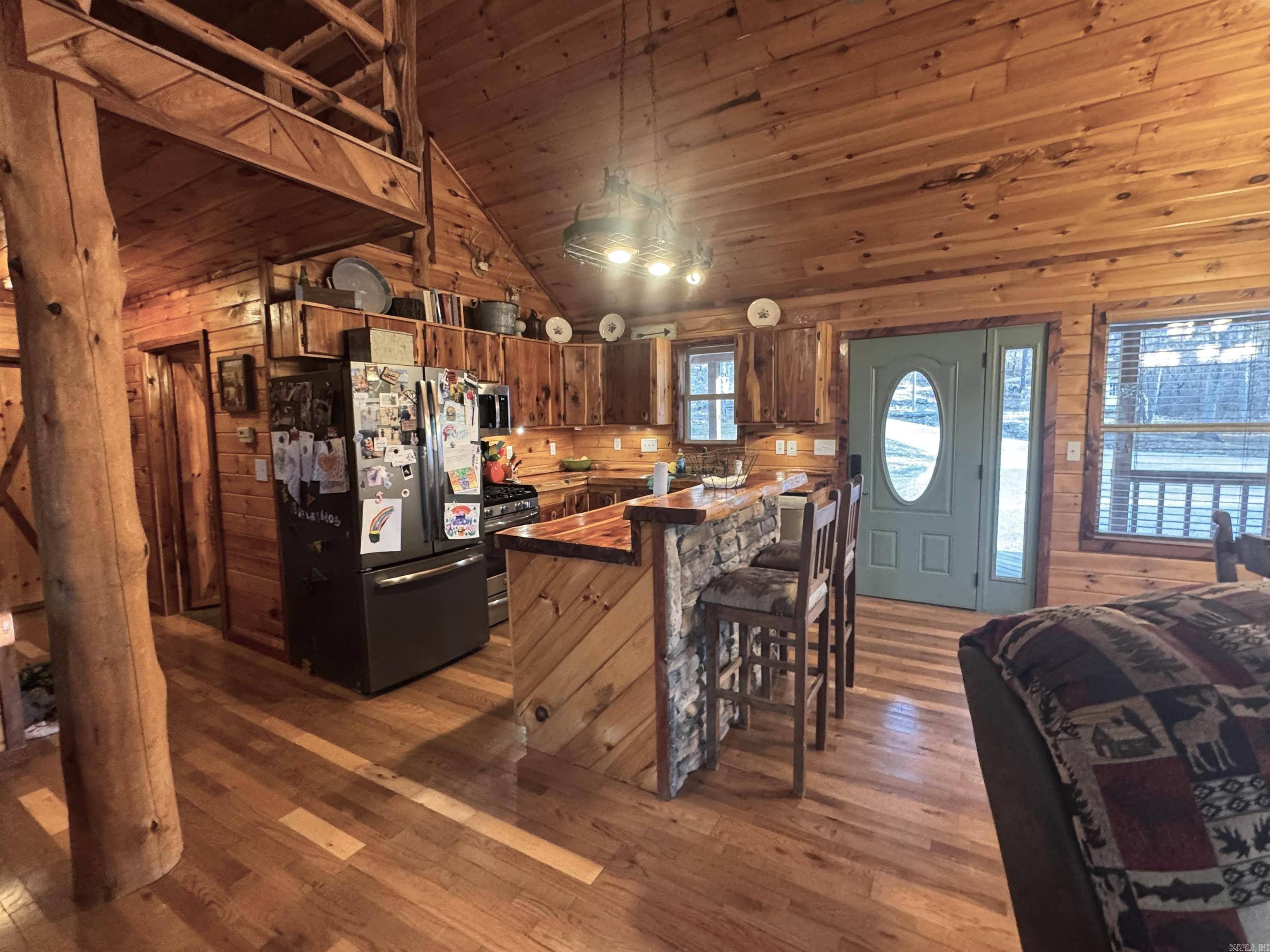 15384  Hwy 9 S.  Mountain View, AR