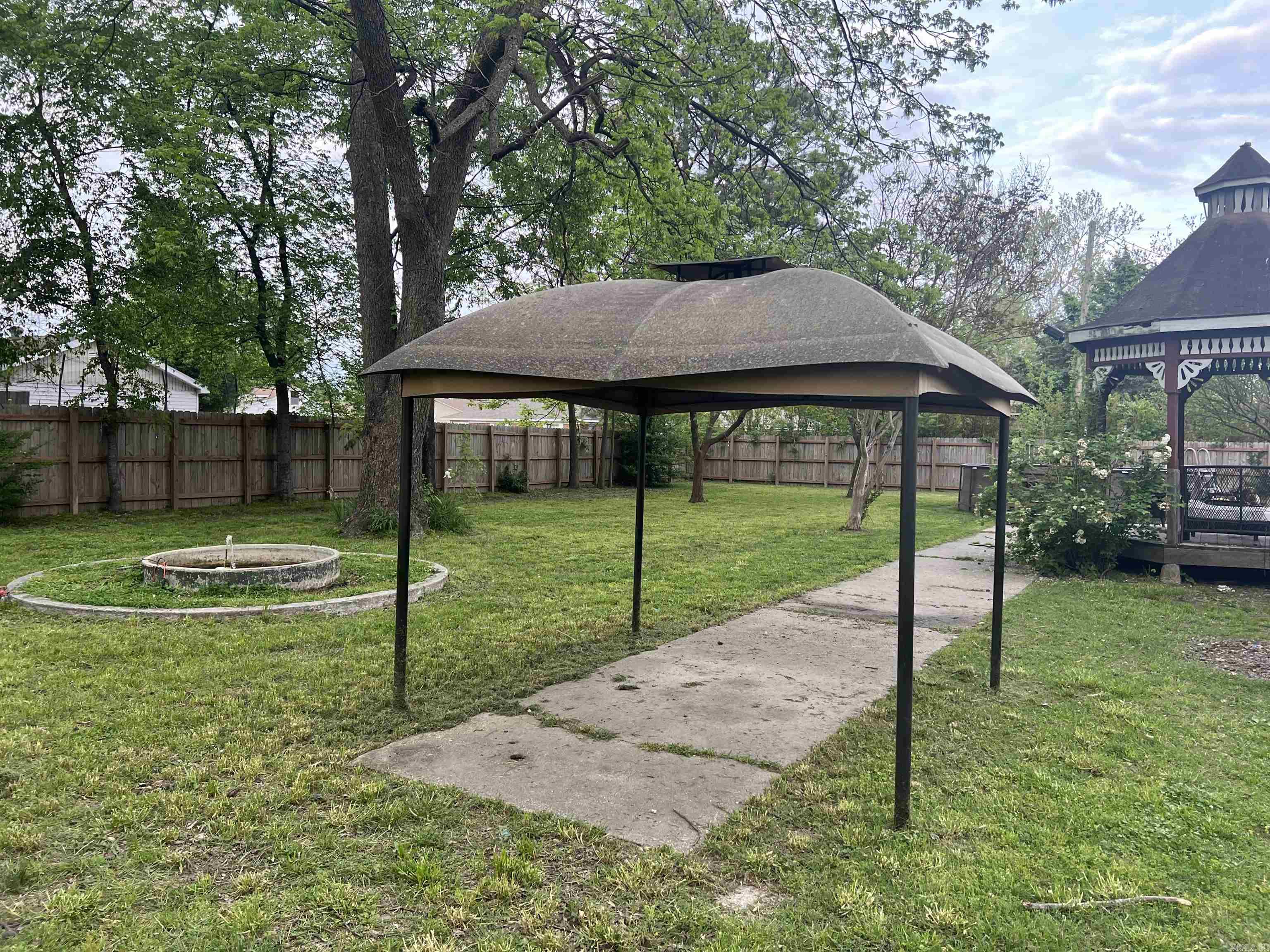 190 E Poplar St  Piggott, AR