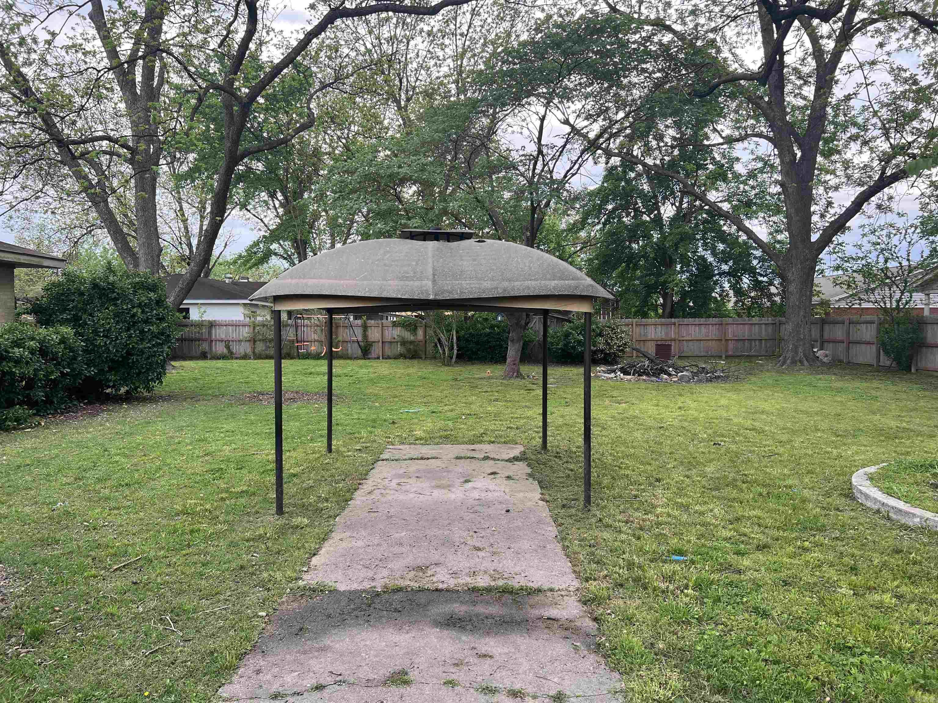 190 E Poplar St  Piggott, AR