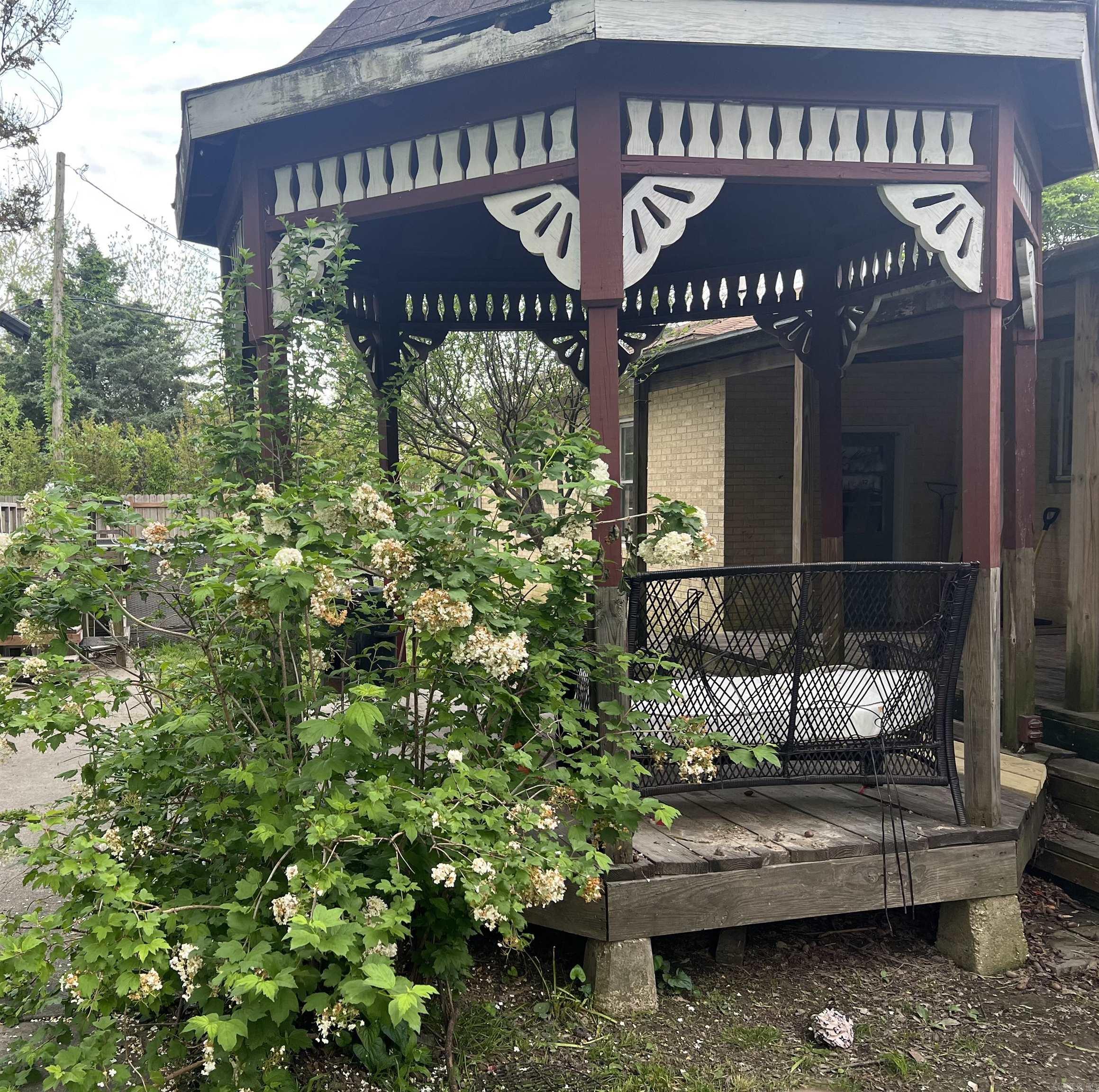 190 E Poplar St  Piggott, AR