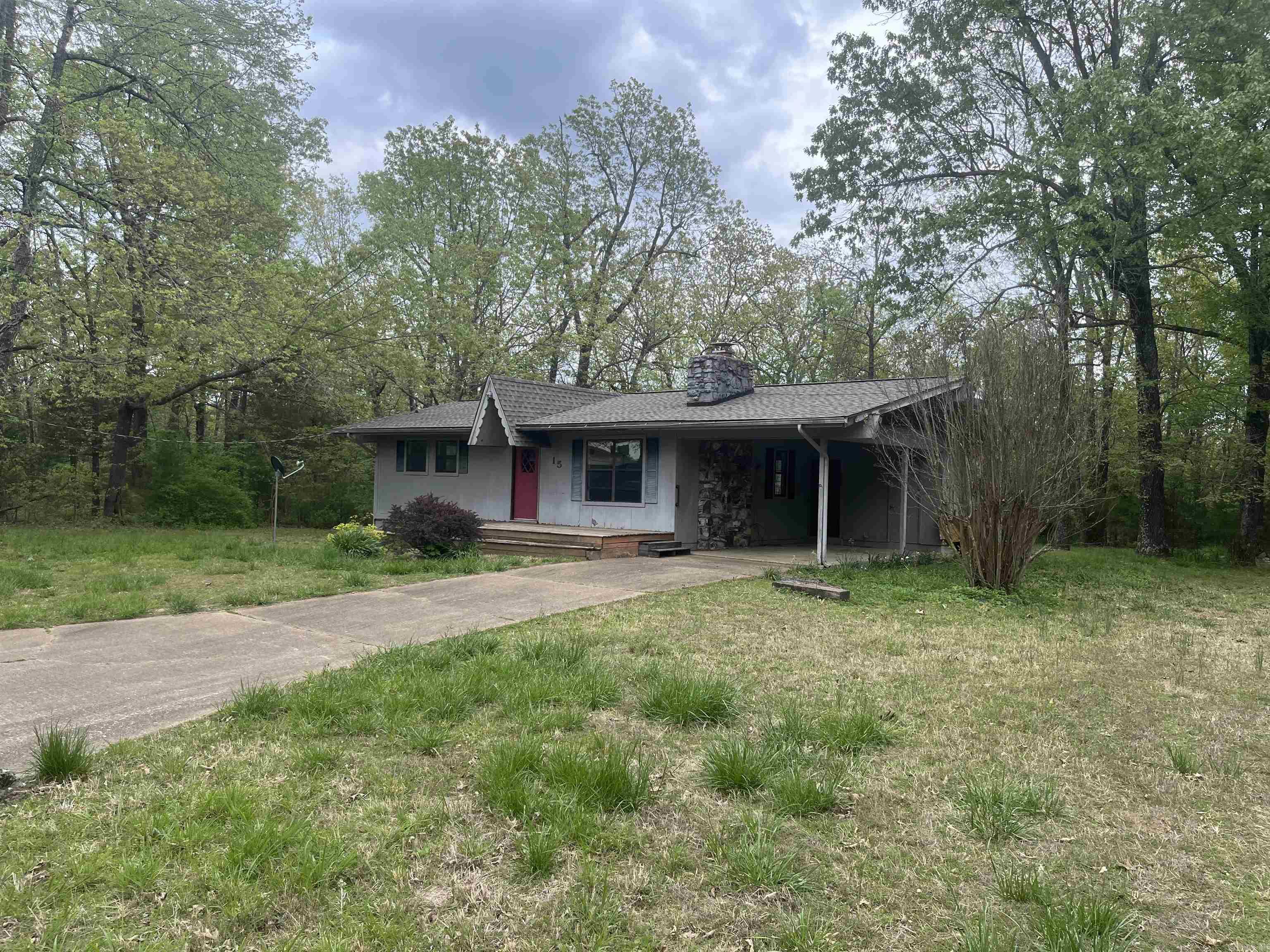 15 W Waketa  Cherokee Village, AR