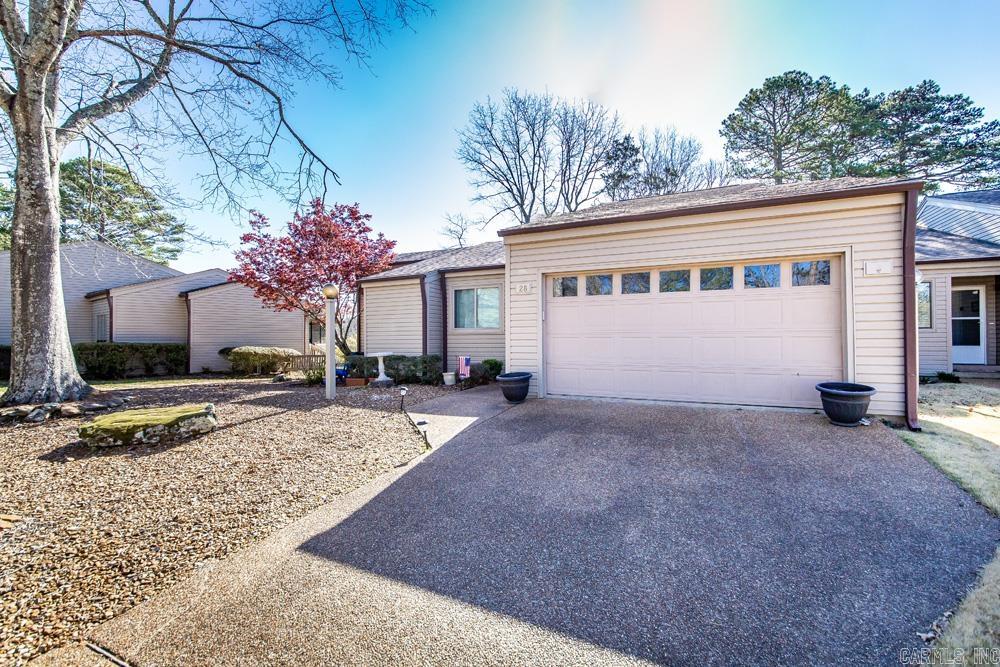 601  Woodlawn  Fairfield Bay, AR