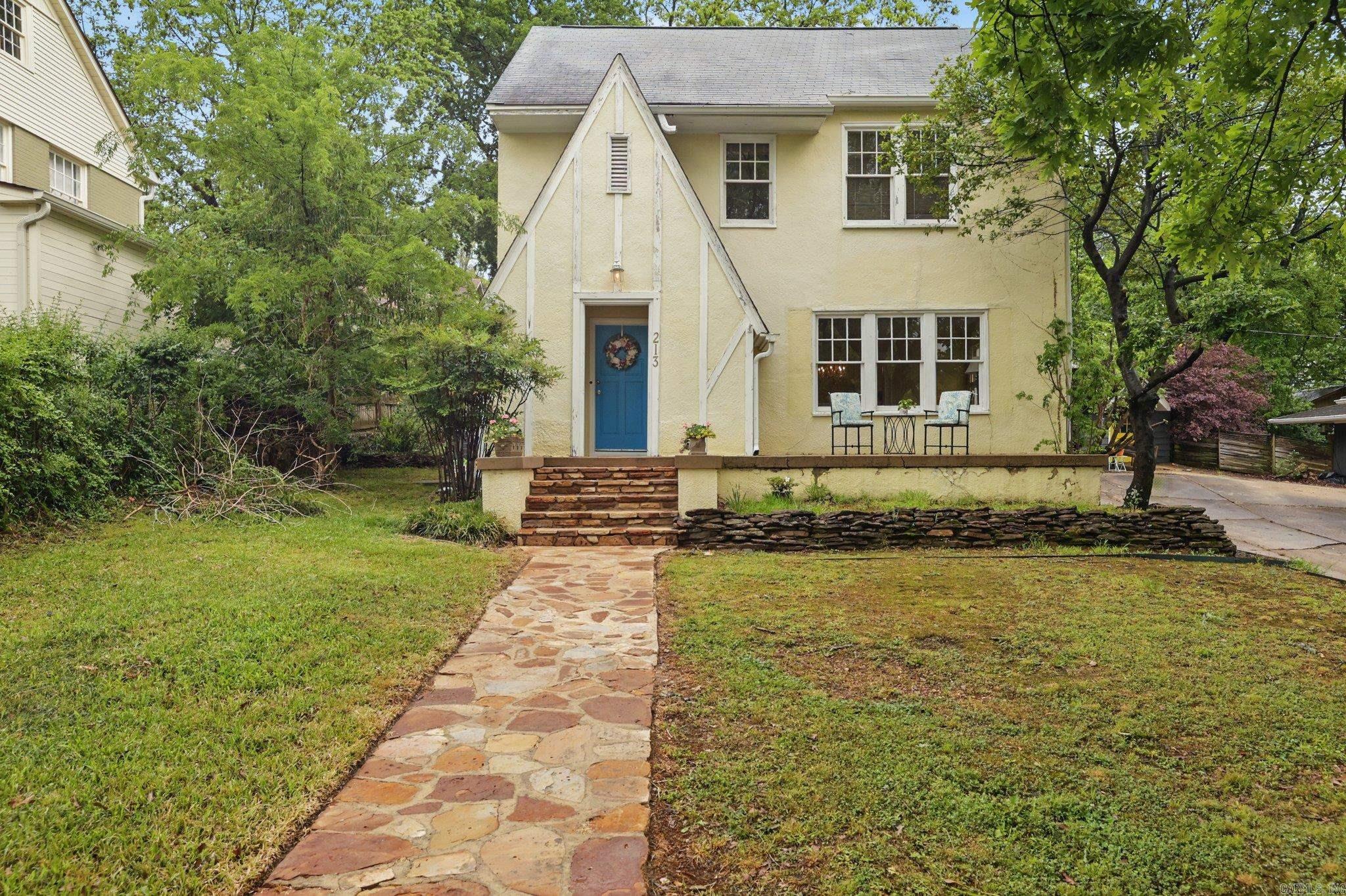 213 Colonial Court Little Rock, AR 72205