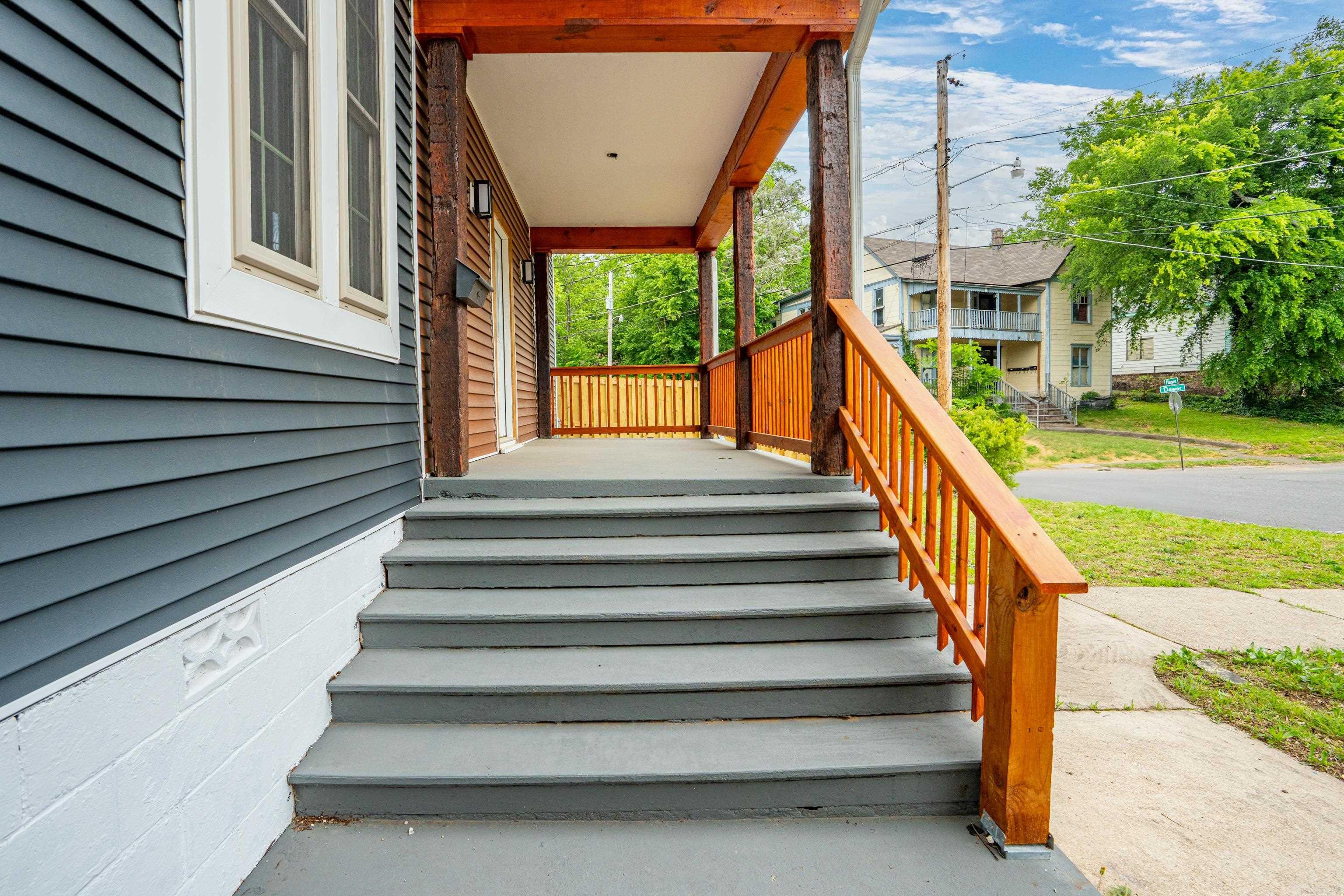 207  Hagen  Hot Springs, AR