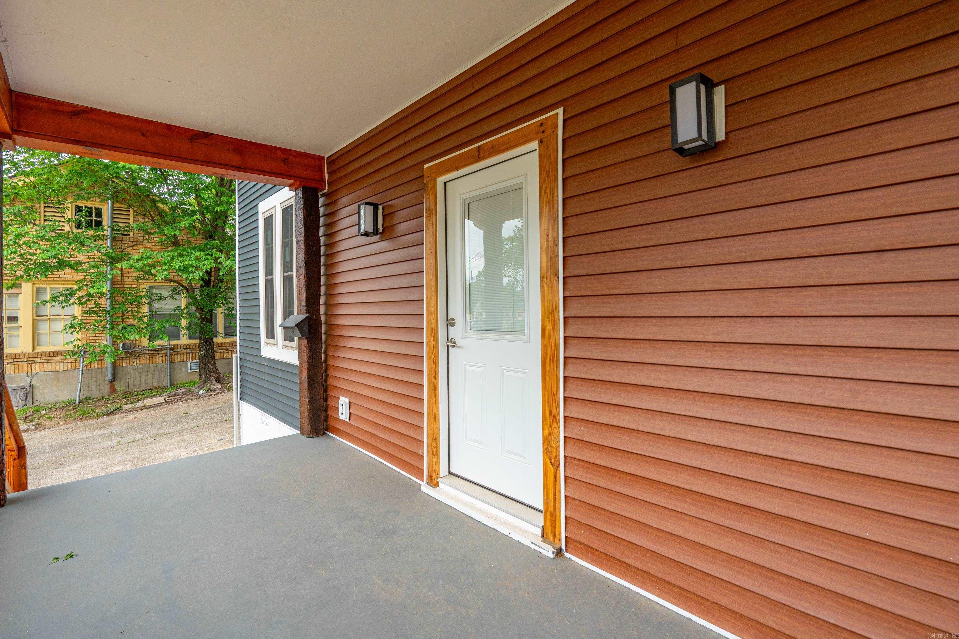 207  Hagen  Hot Springs, AR