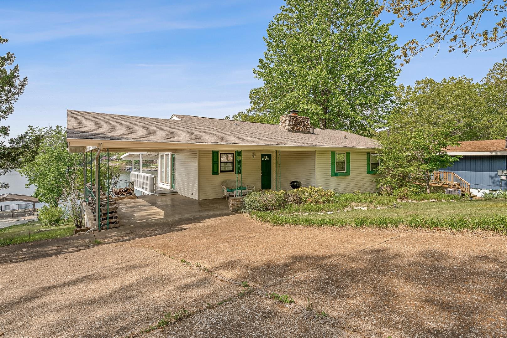 10  Winnebago  Cherokee Village, AR