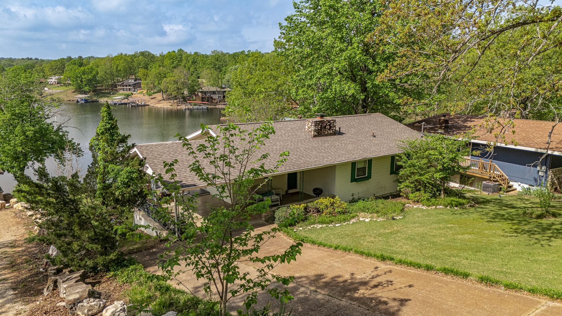 10  Winnebago  Cherokee Village, AR