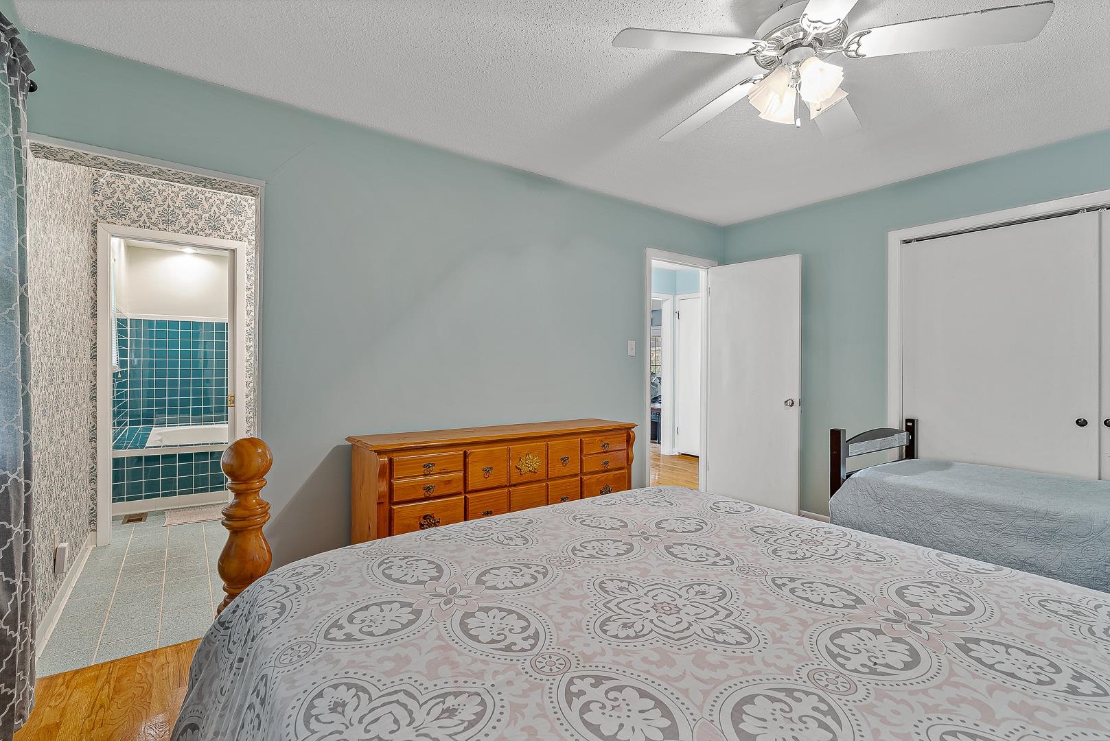 10  Winnebago  Cherokee Village, AR