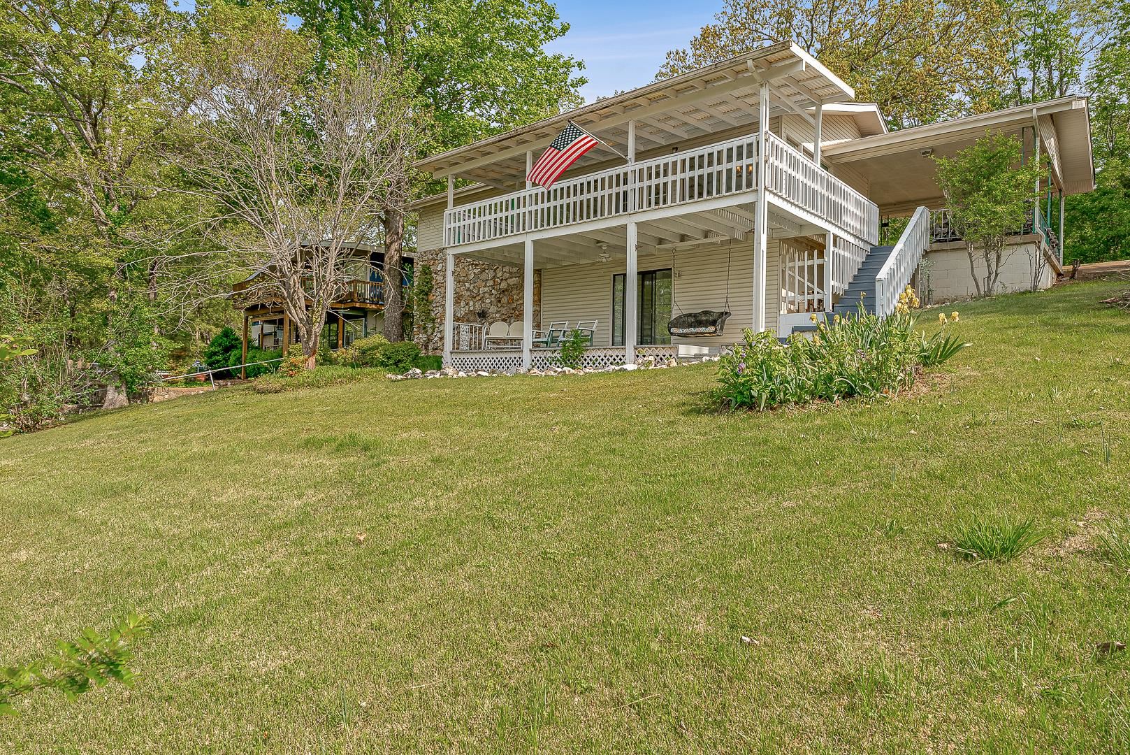 10  Winnebago  Cherokee Village, AR