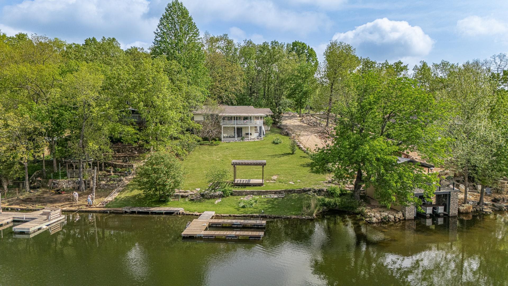 10  Winnebago  Cherokee Village, AR