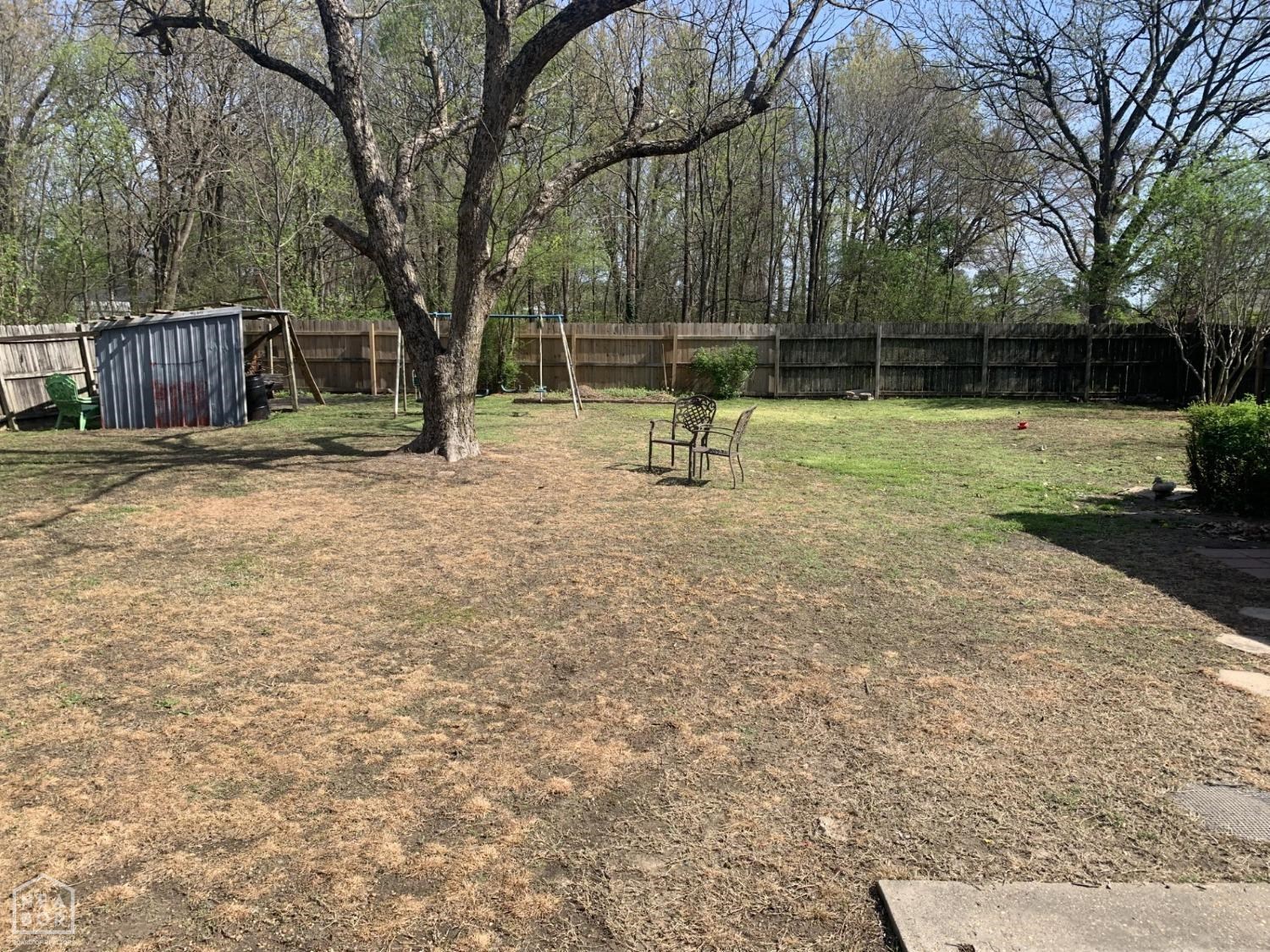 1031 SE 3rd  Walnut Ridge, AR